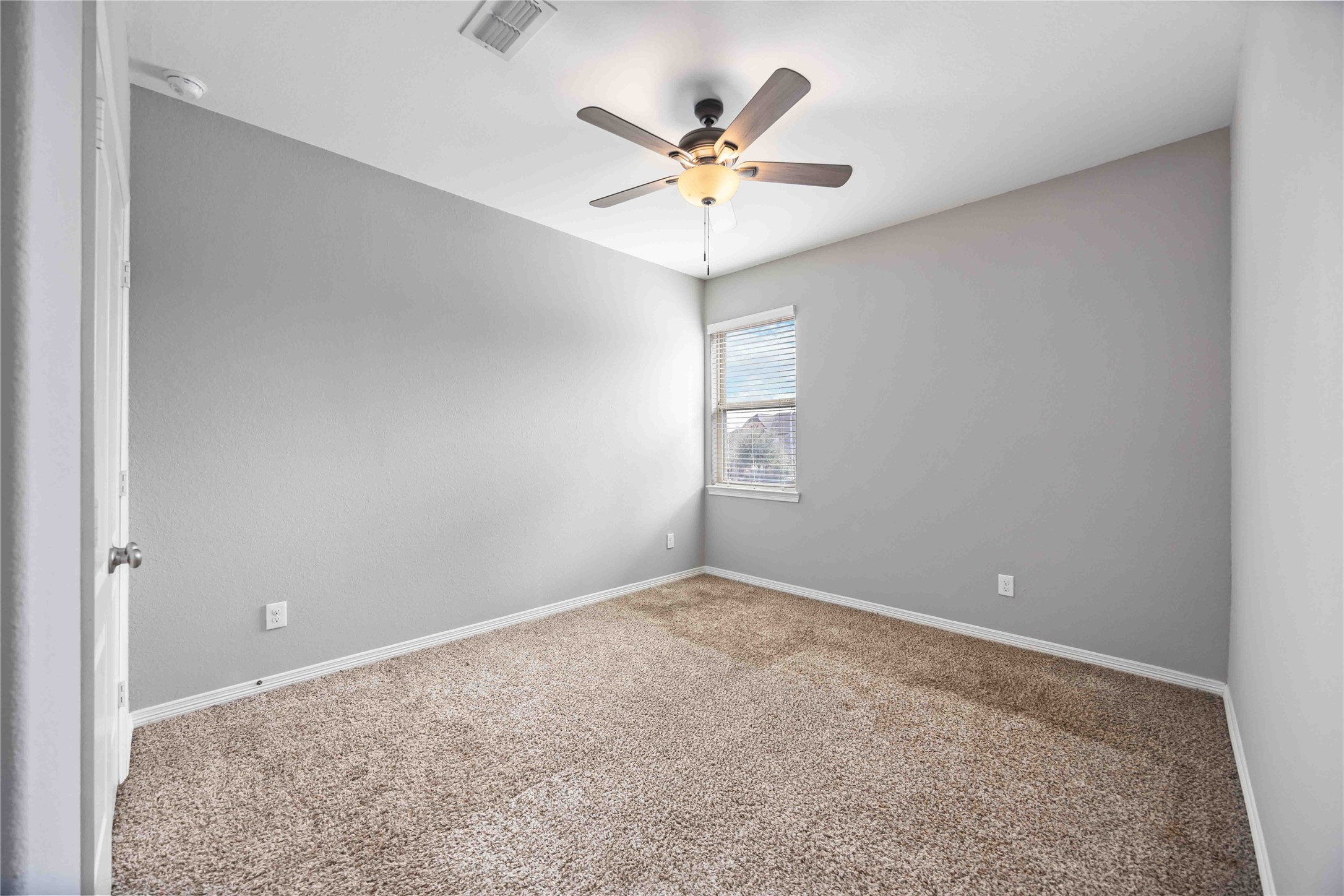 2961 Jade Springs Lane Property Photo 24