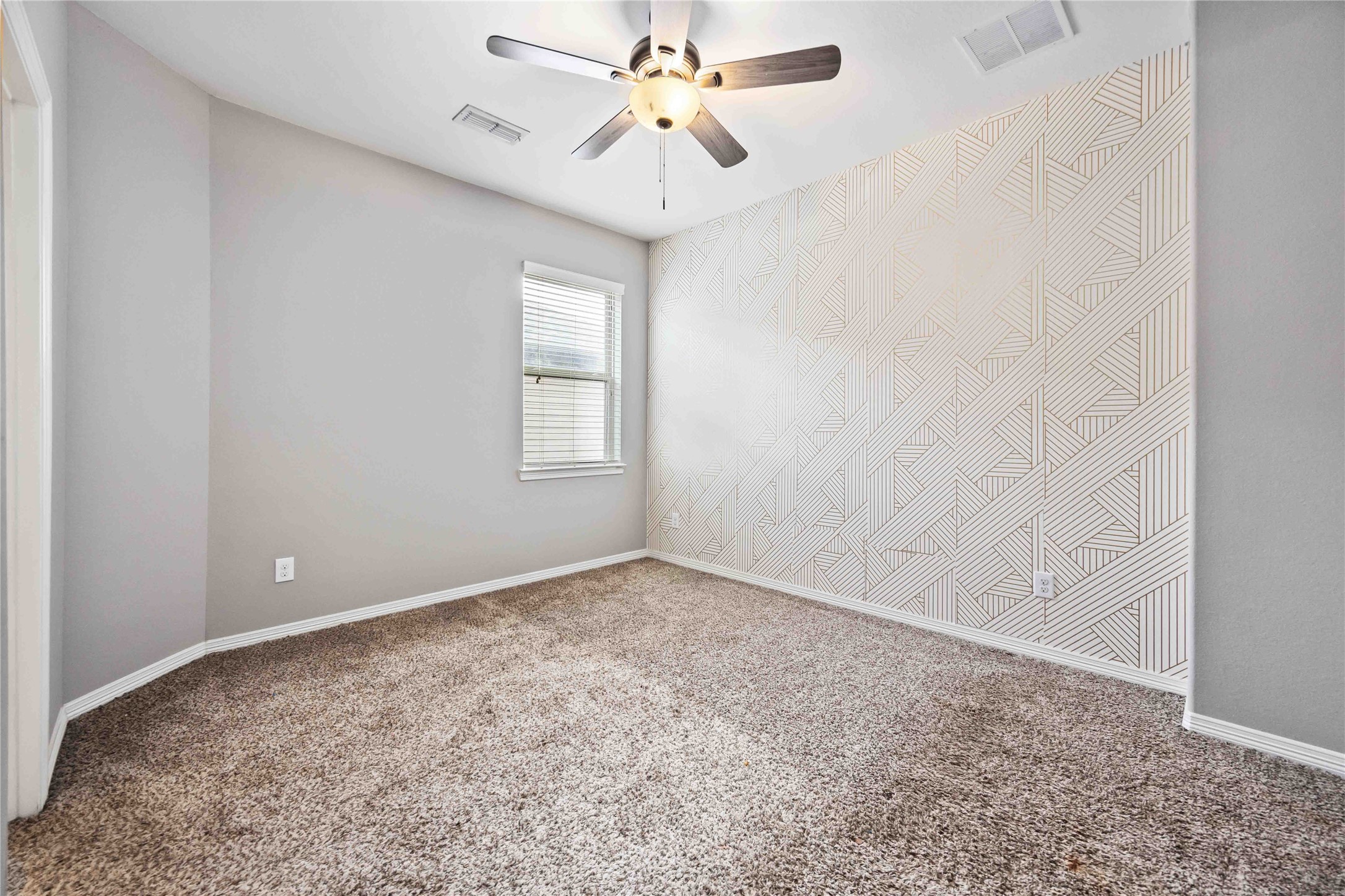 2961 Jade Springs Lane Property Photo 27