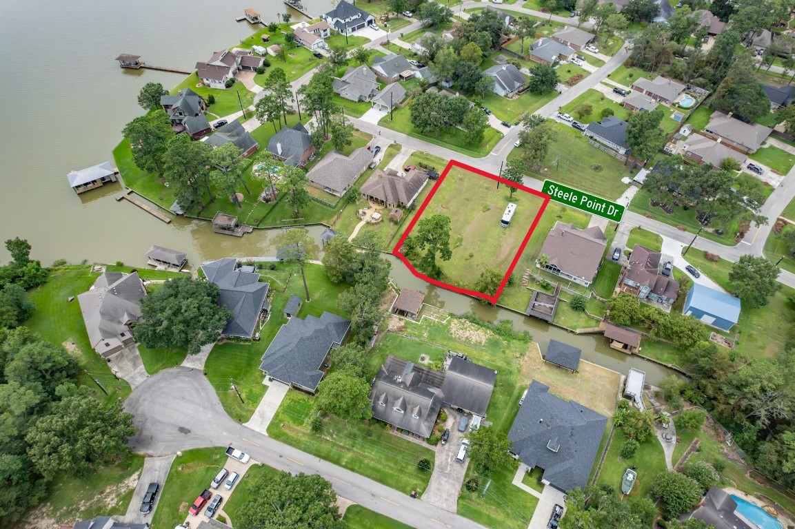 18222 & 18226 Steele Point Drive Property Photo 1
