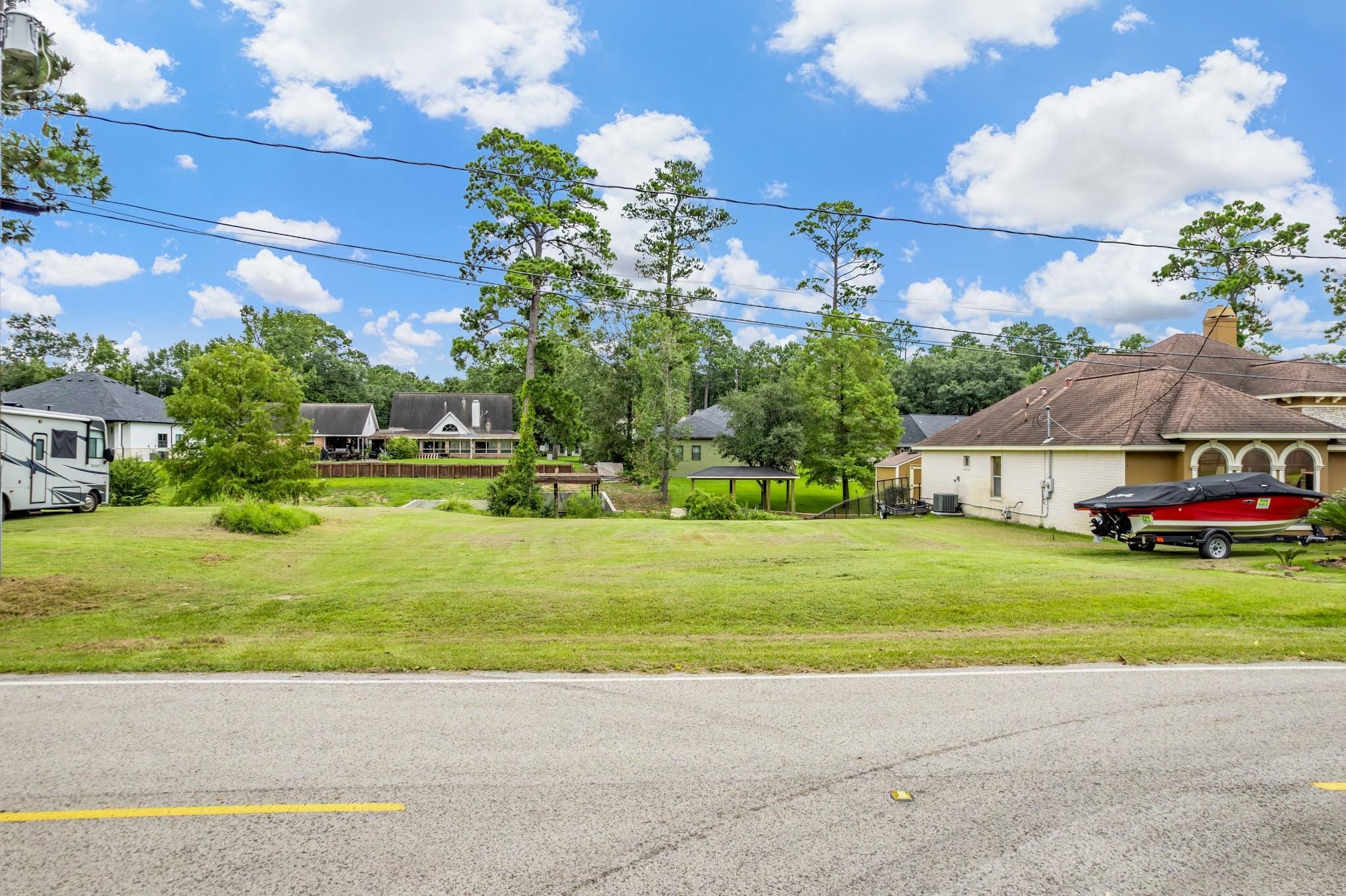 18222 & 18226 Steele Point Drive Property Photo 6