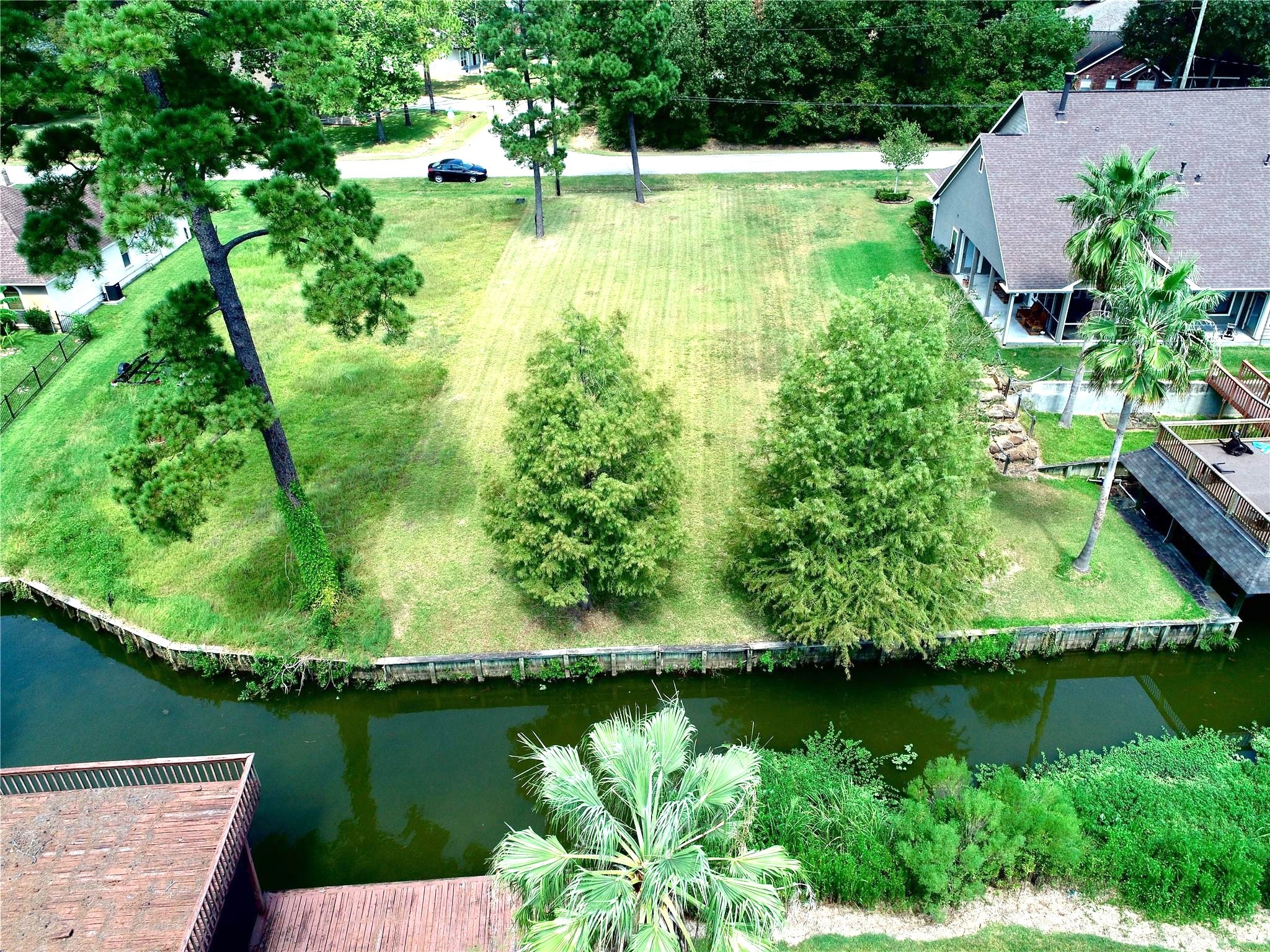 18222 & 18226 Steele Point Drive Property Photo 11