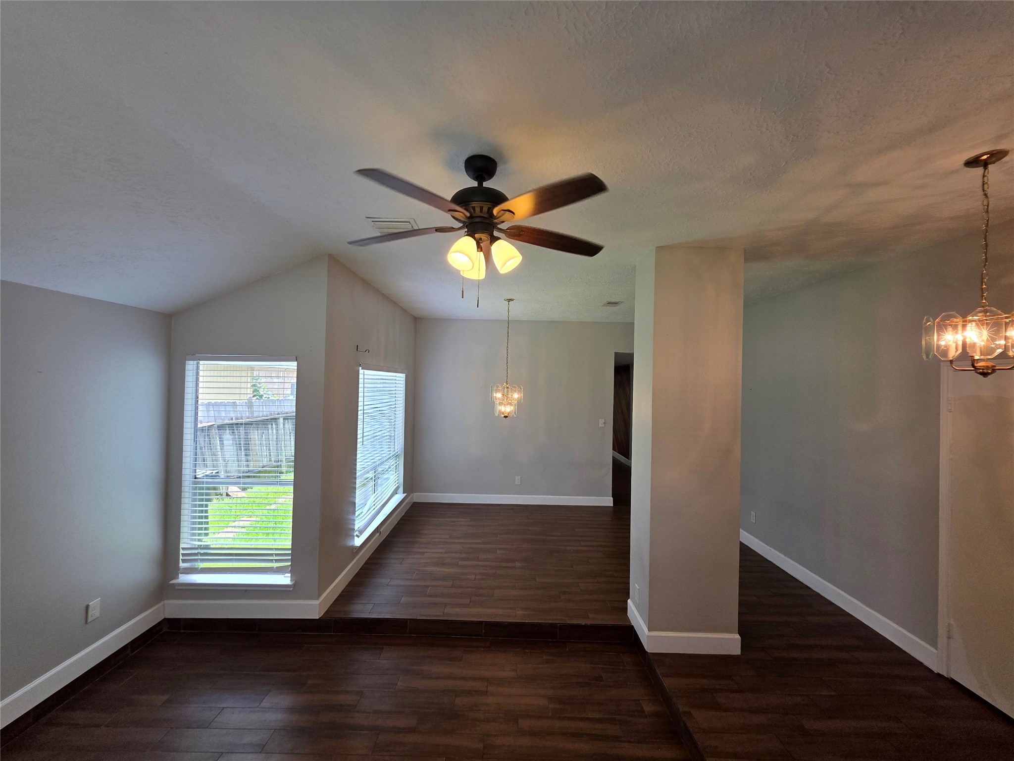 11634 Eaglewood Drive Property Photo 4