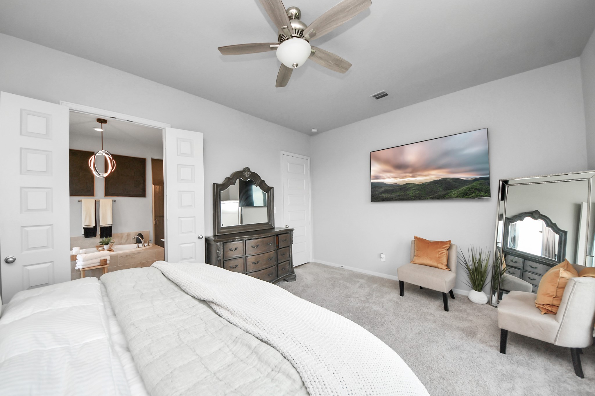 1711 Rustling Creek Drive Property Photo 17