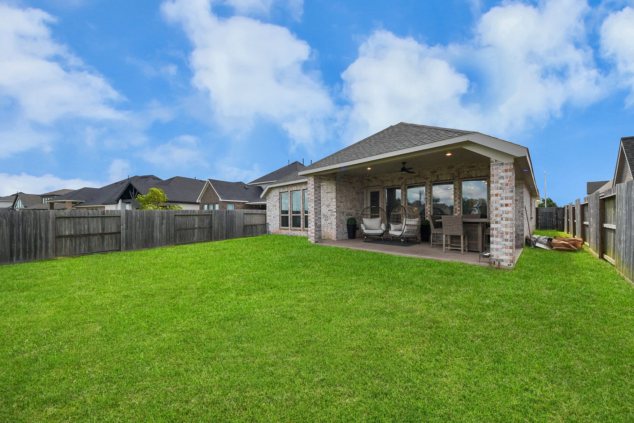 1711 Rustling Creek Drive Property Photo 33