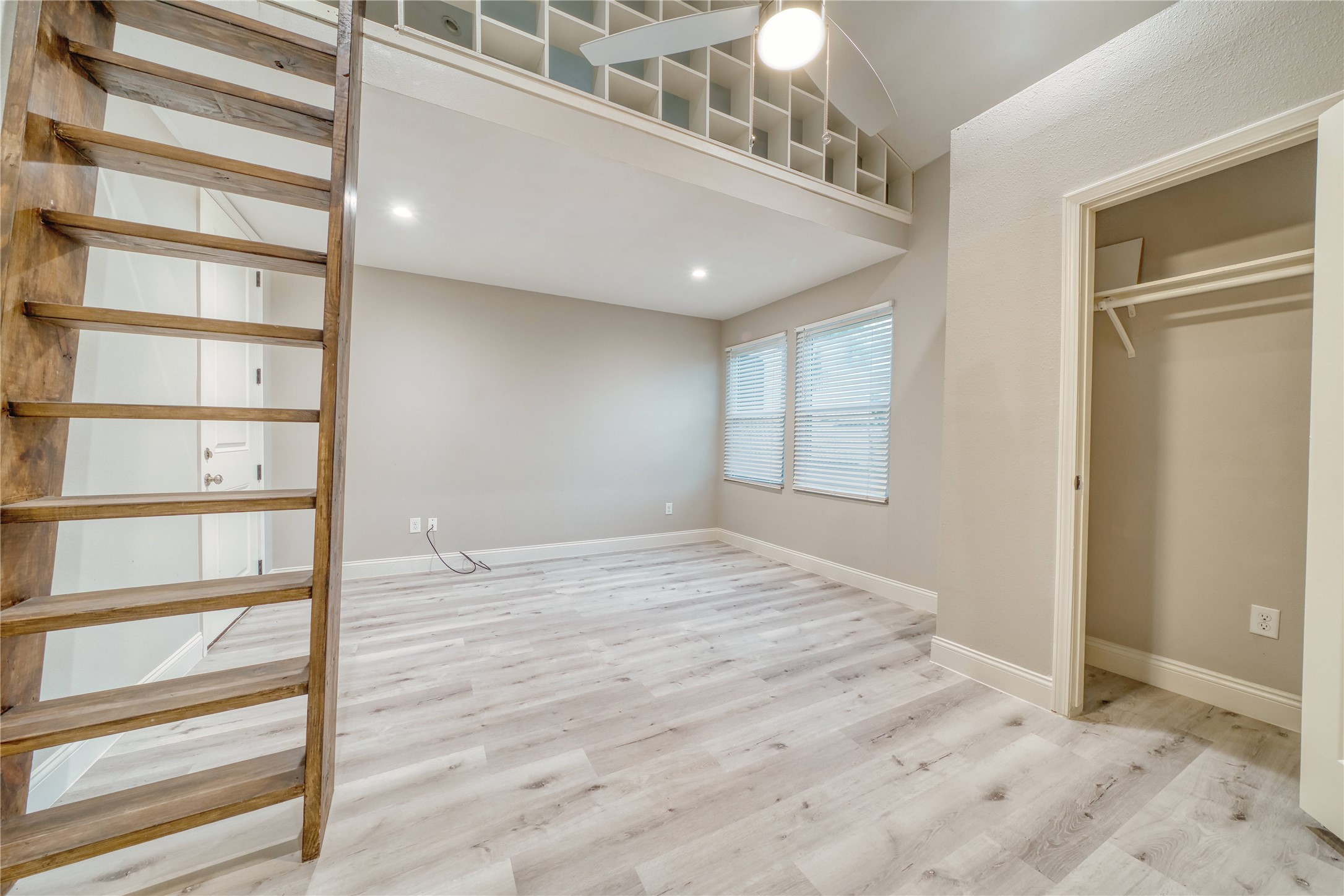 4406 Mallard Drive Property Photo 12