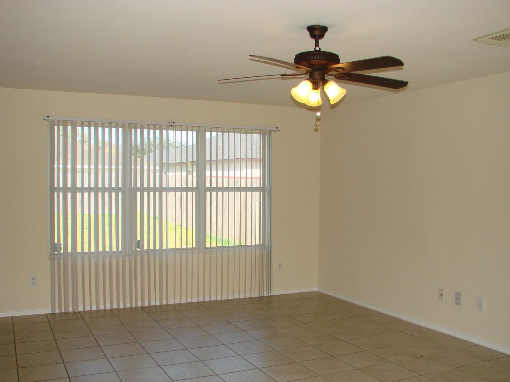 4607 Evergreen Meadow Court Property Photo 5