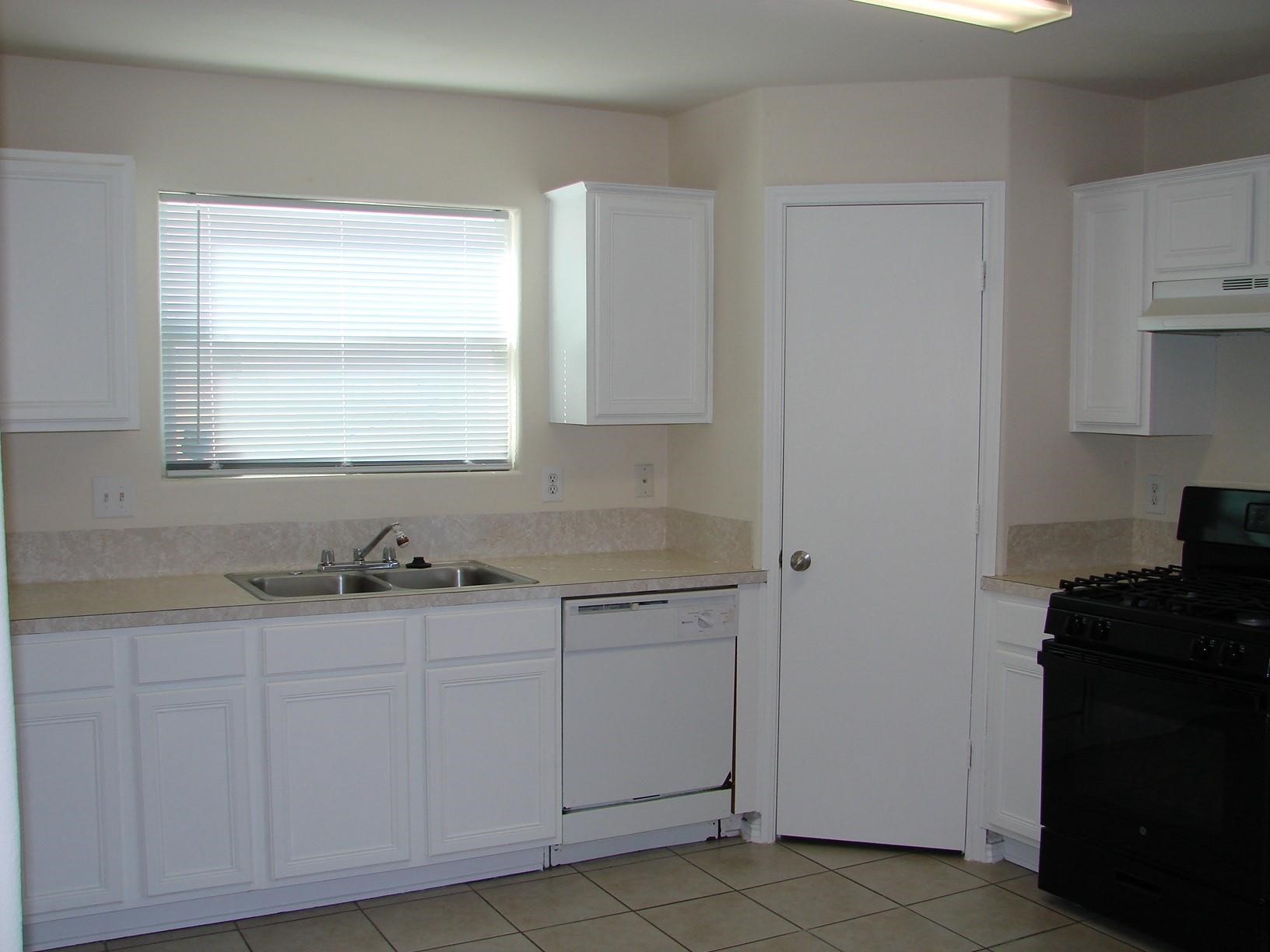 4607 Evergreen Meadow Court Property Photo 11
