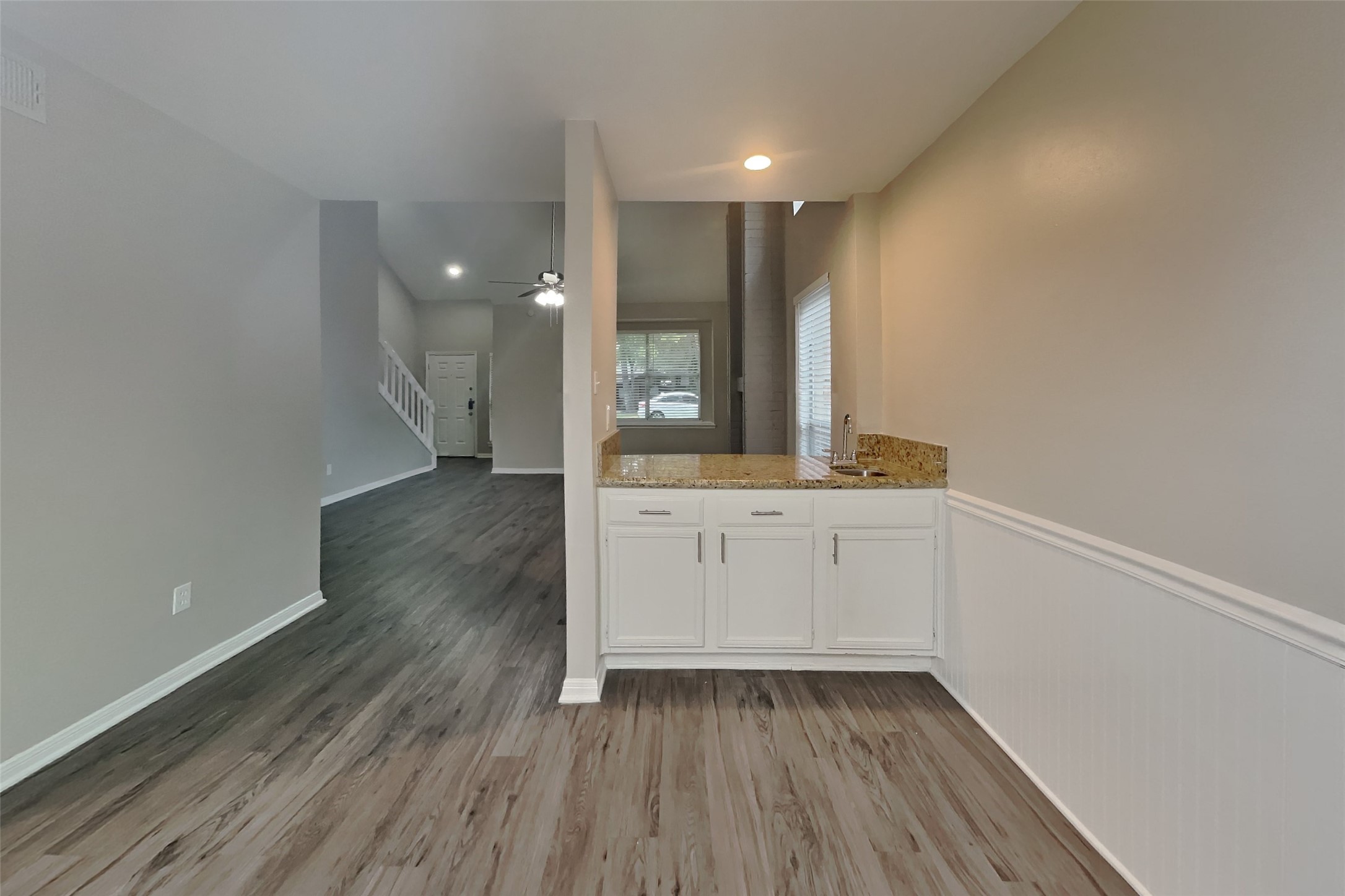 6 W Lance Leaf Road Property Photo 5