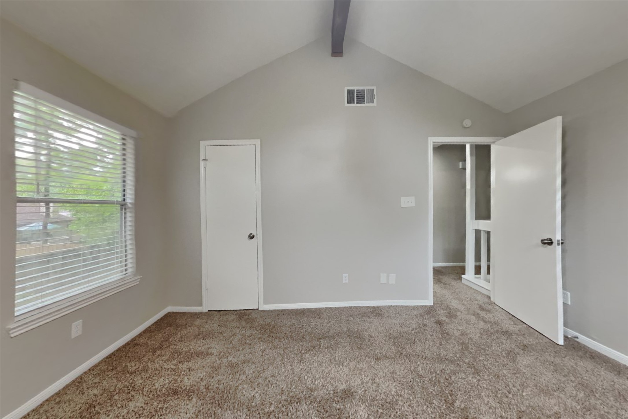 6 W Lance Leaf Road Property Photo 9