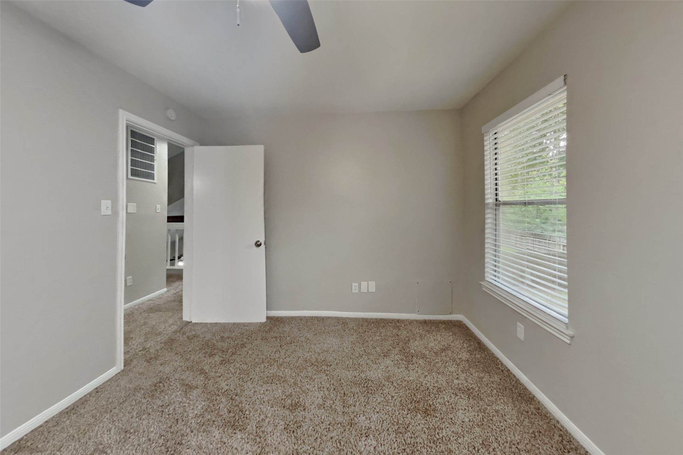 6 W Lance Leaf Road Property Photo 13