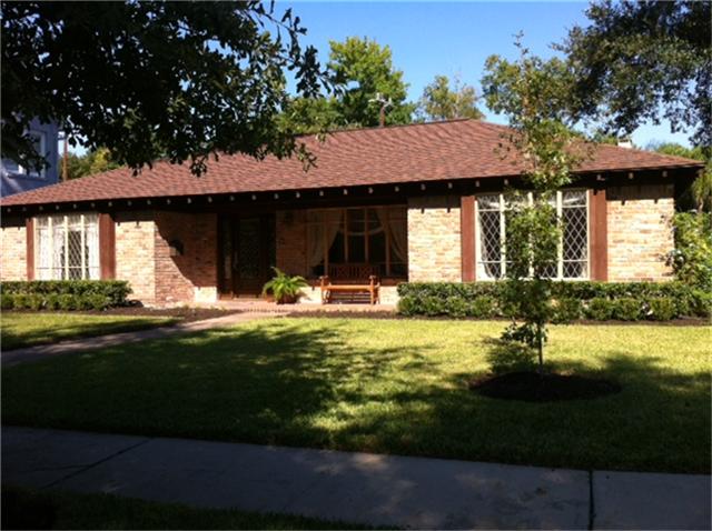 2202 Robinhood Property Photo 16