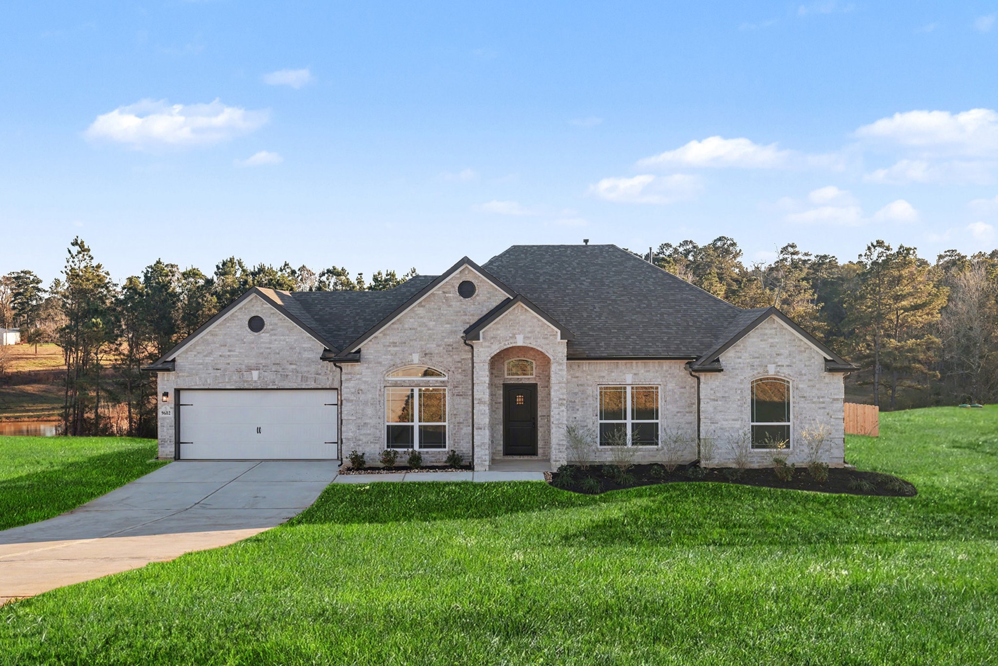 9602 Moss Rose Property Photo 1
