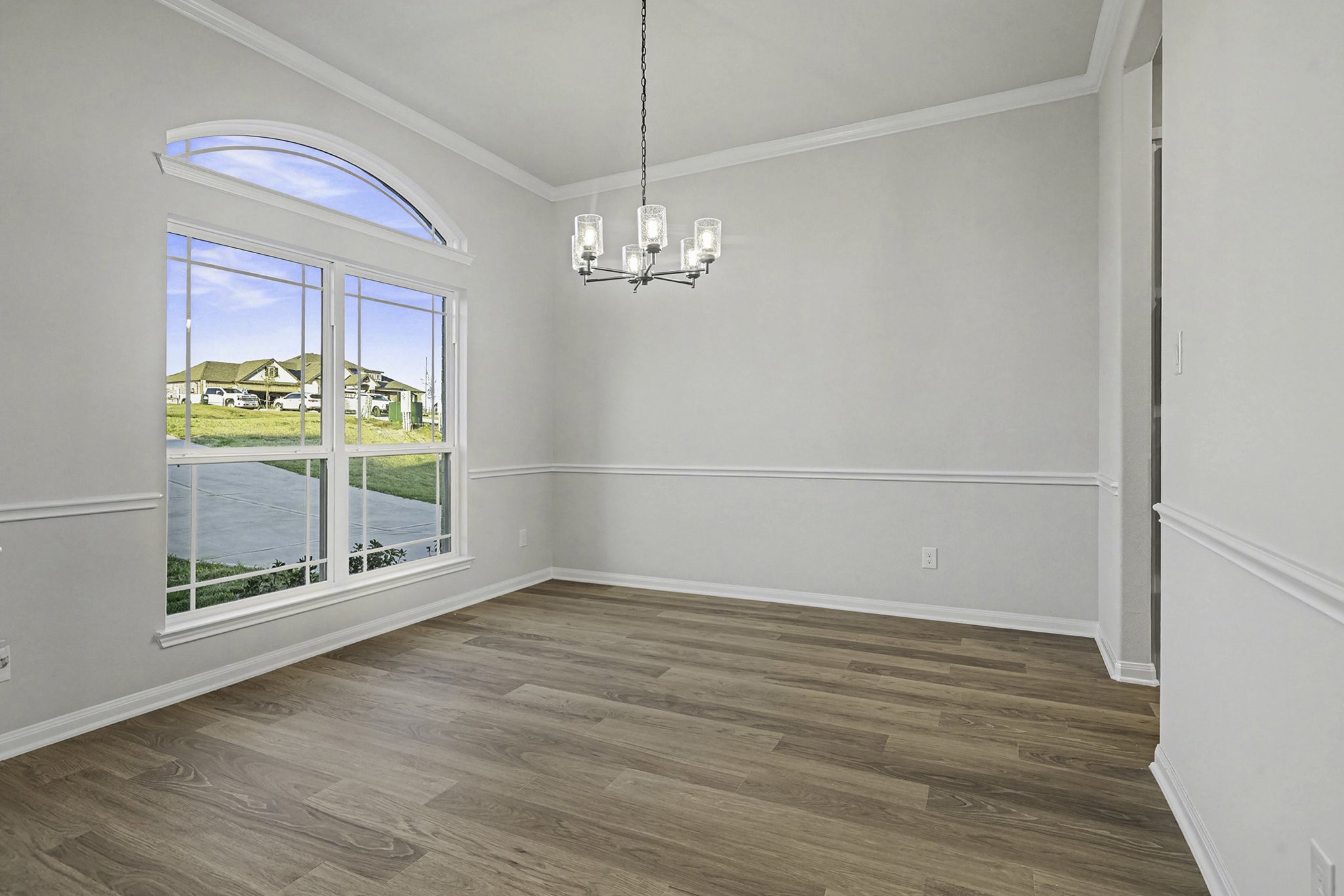 9602 Moss Rose Property Photo 8
