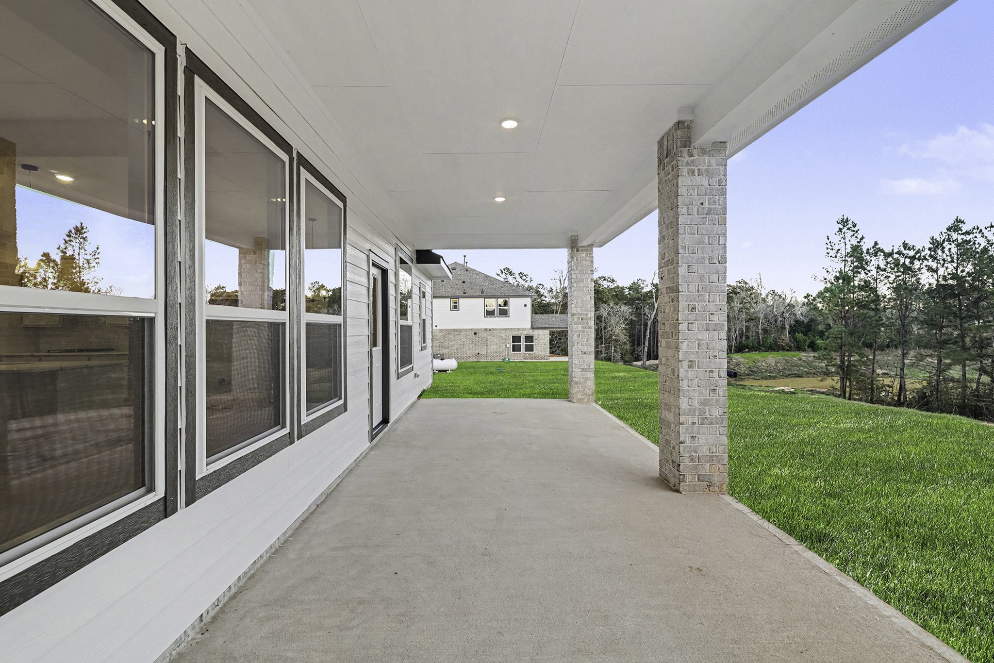 9602 Moss Rose Property Photo 28