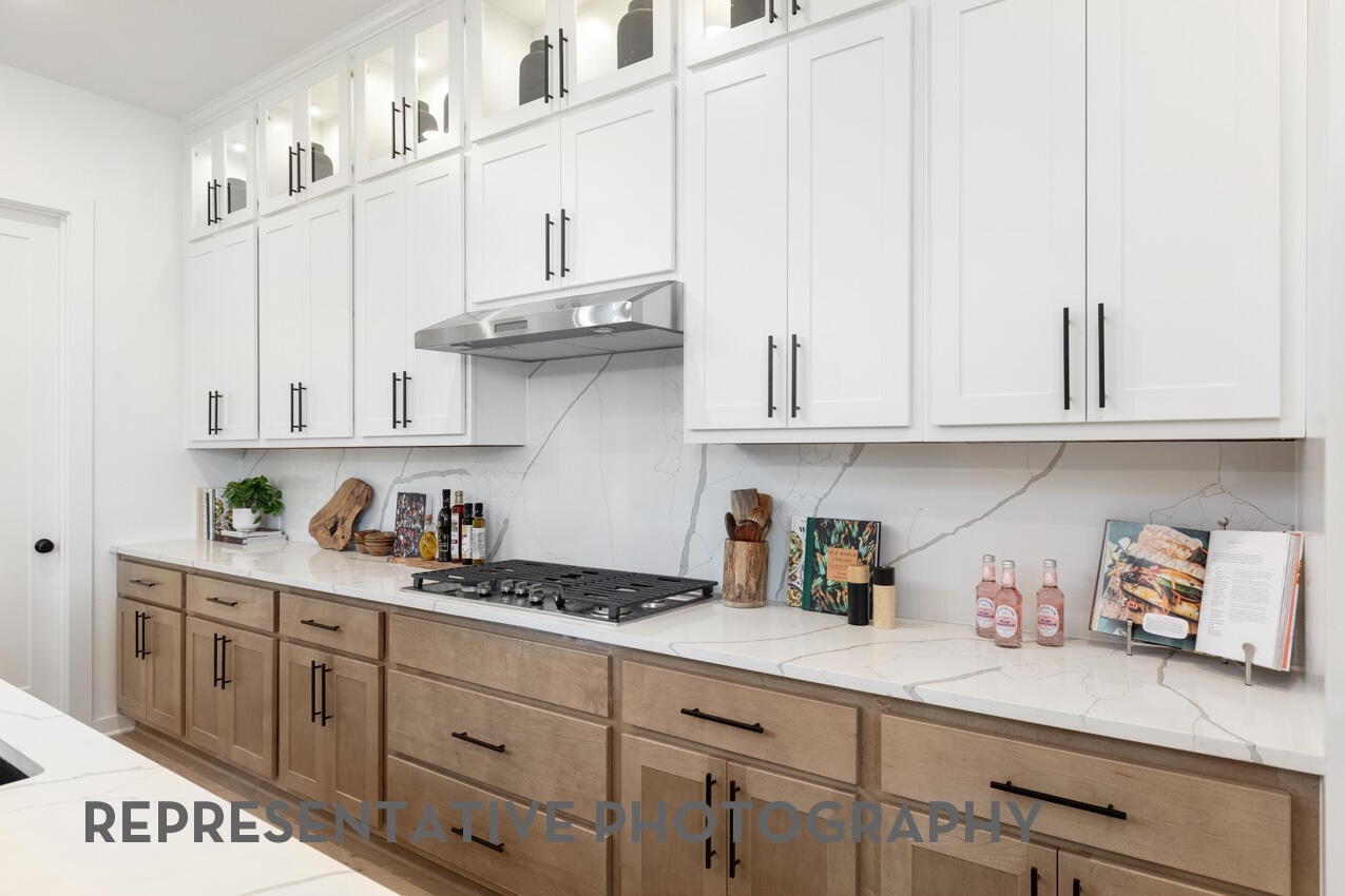 25018 Grassdale Lane Property Photo 12