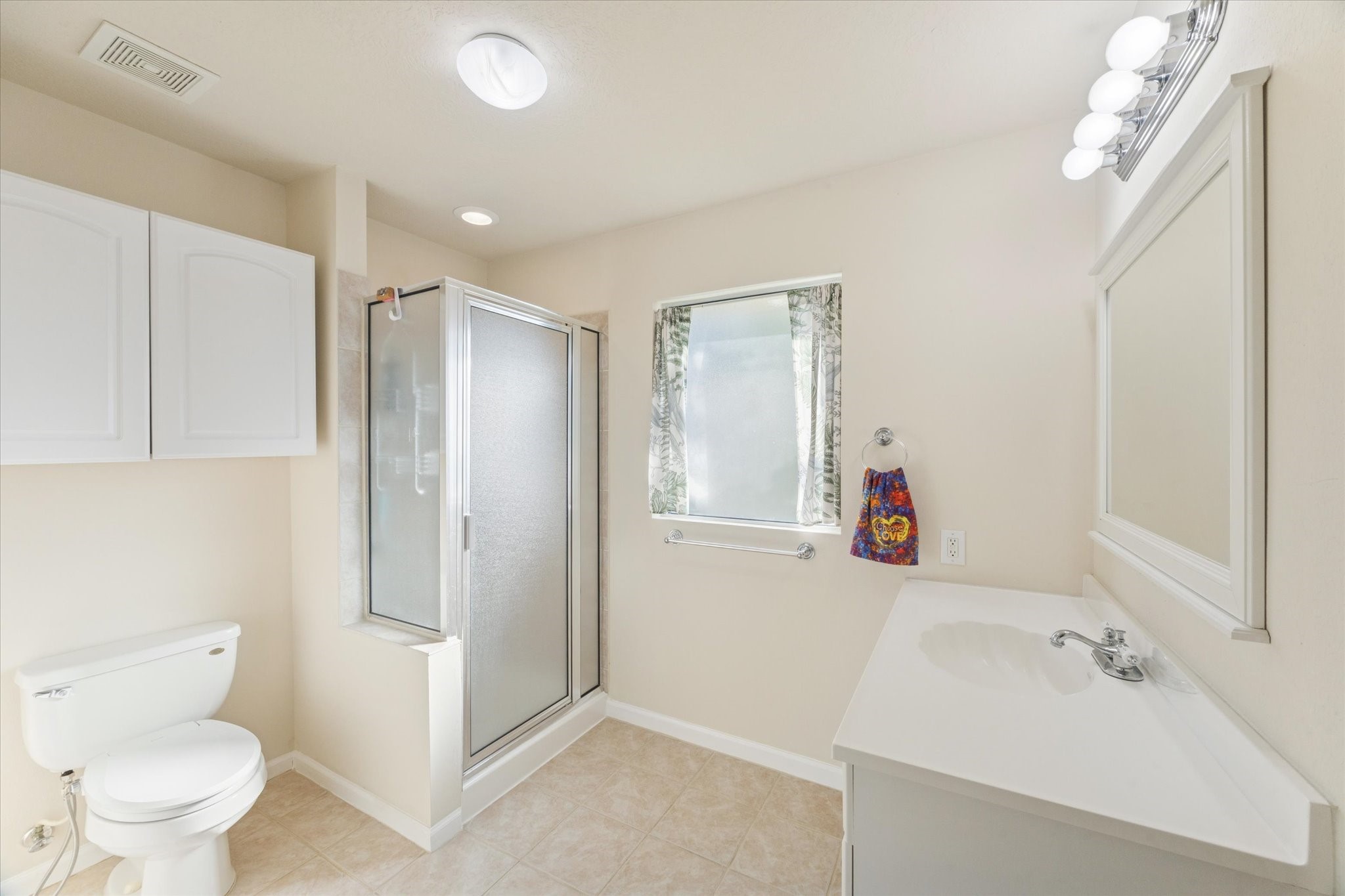 702 Huntercrest Street Property Photo 24