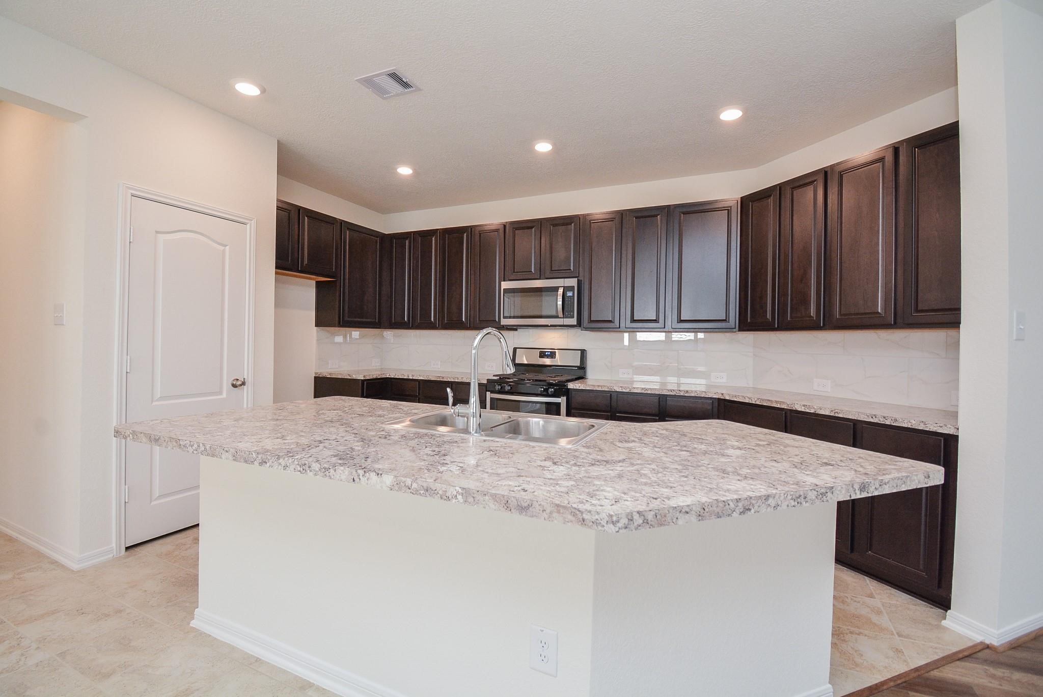17327 Rock Willow Lane Property Photo 6