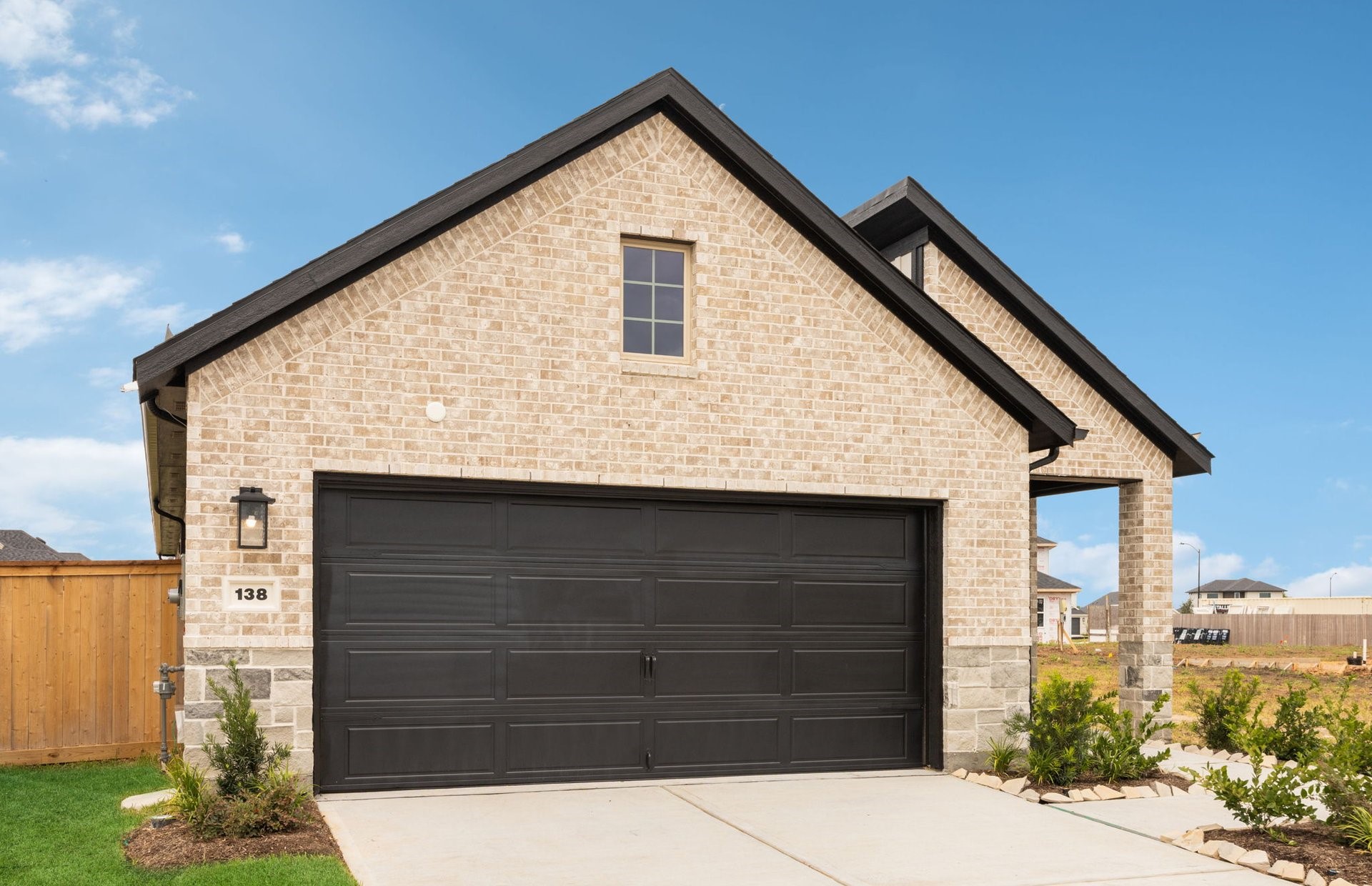 138 High Life Crossing Property Photo 4