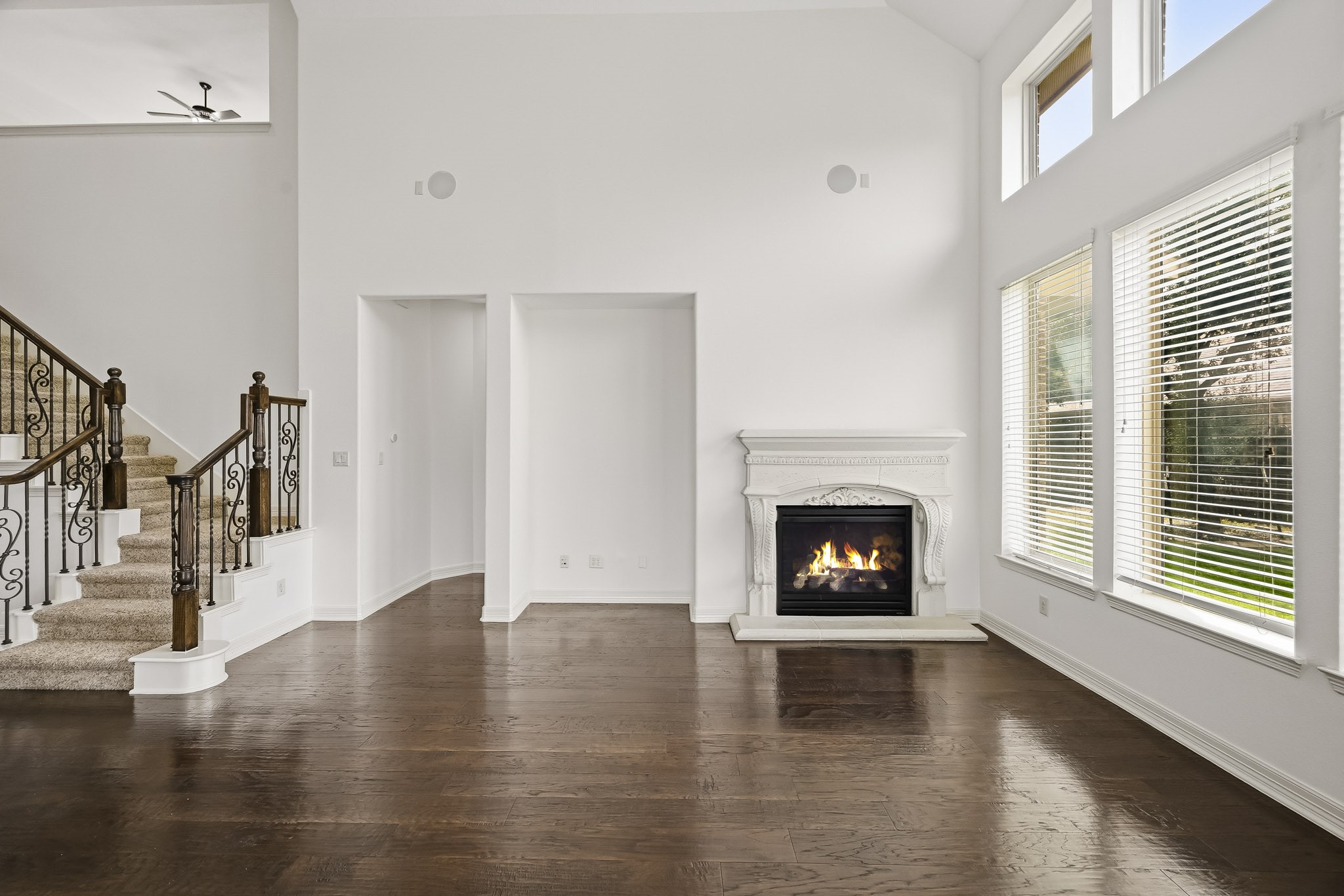 27730 Dalton Bluff Court Property Photo 4