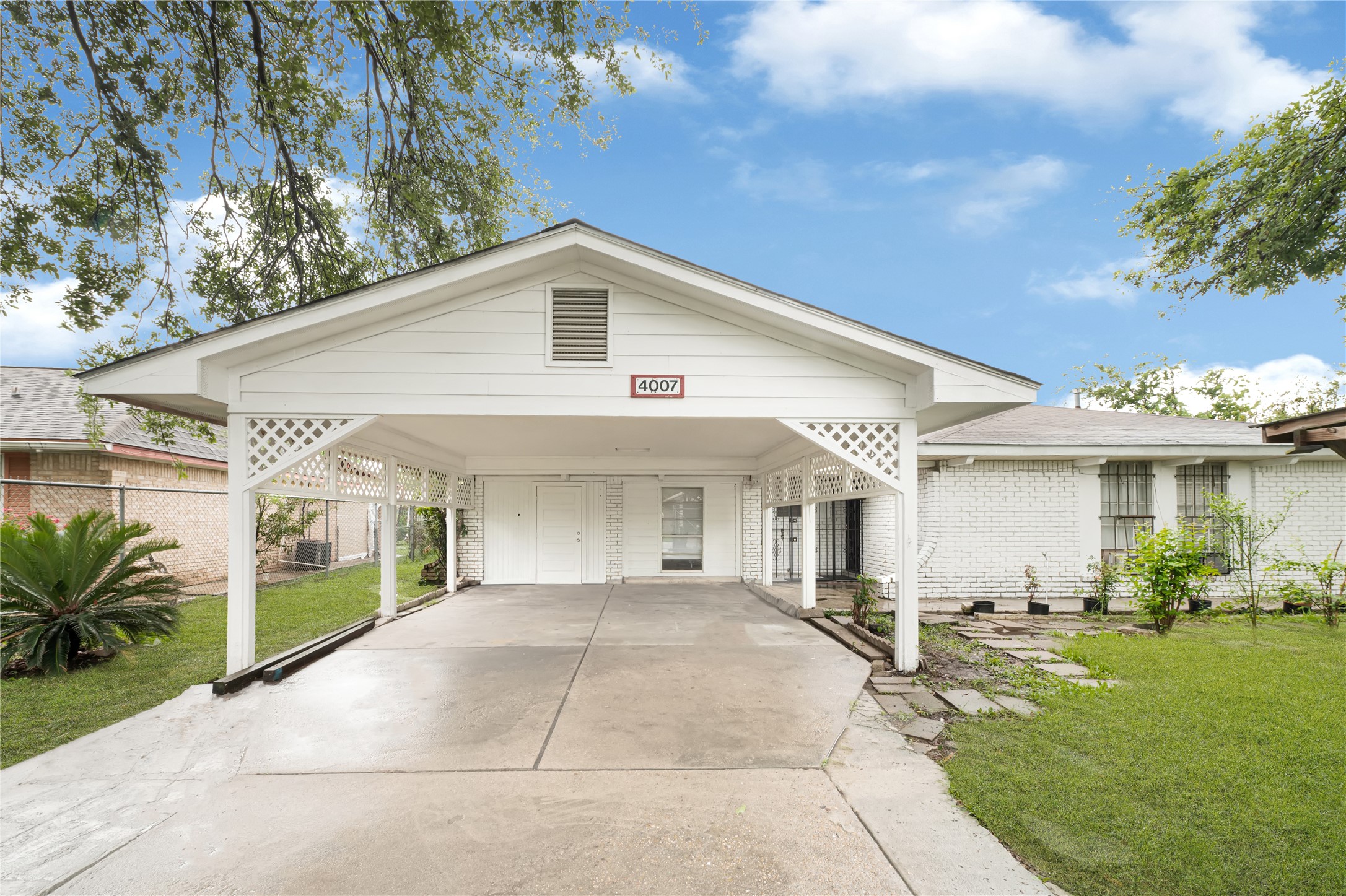 4007 Wedgewood Street Property Photo 1