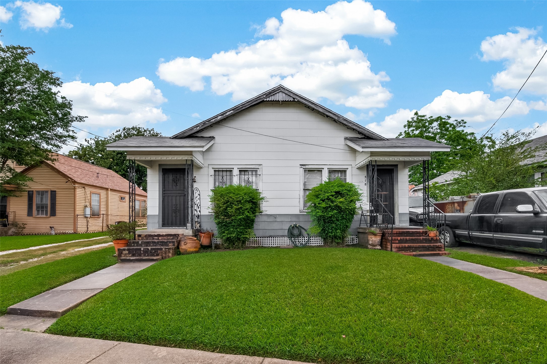 518 N Eastwood Street Property Photo 1