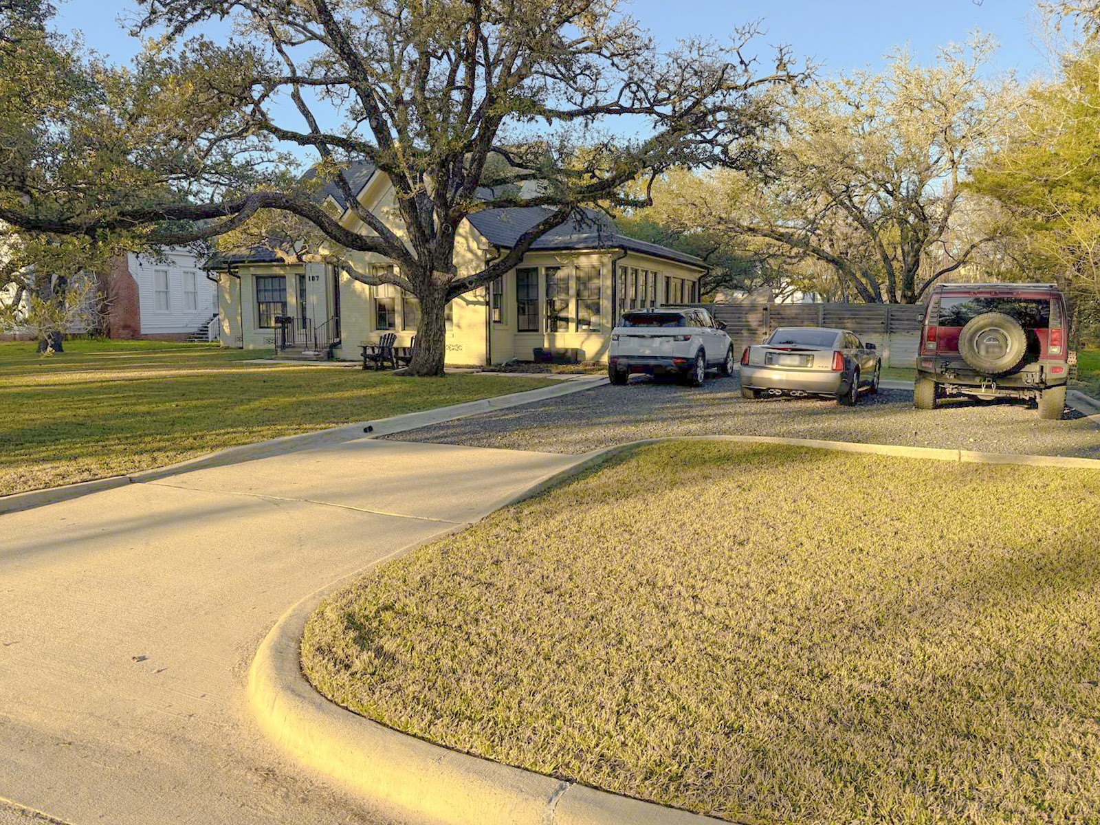 107 Pershing Avenue Property Photo 2