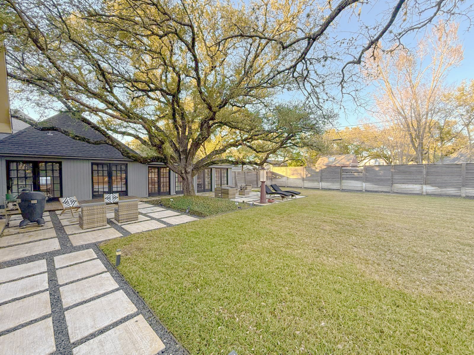 107 Pershing Avenue Property Photo 6