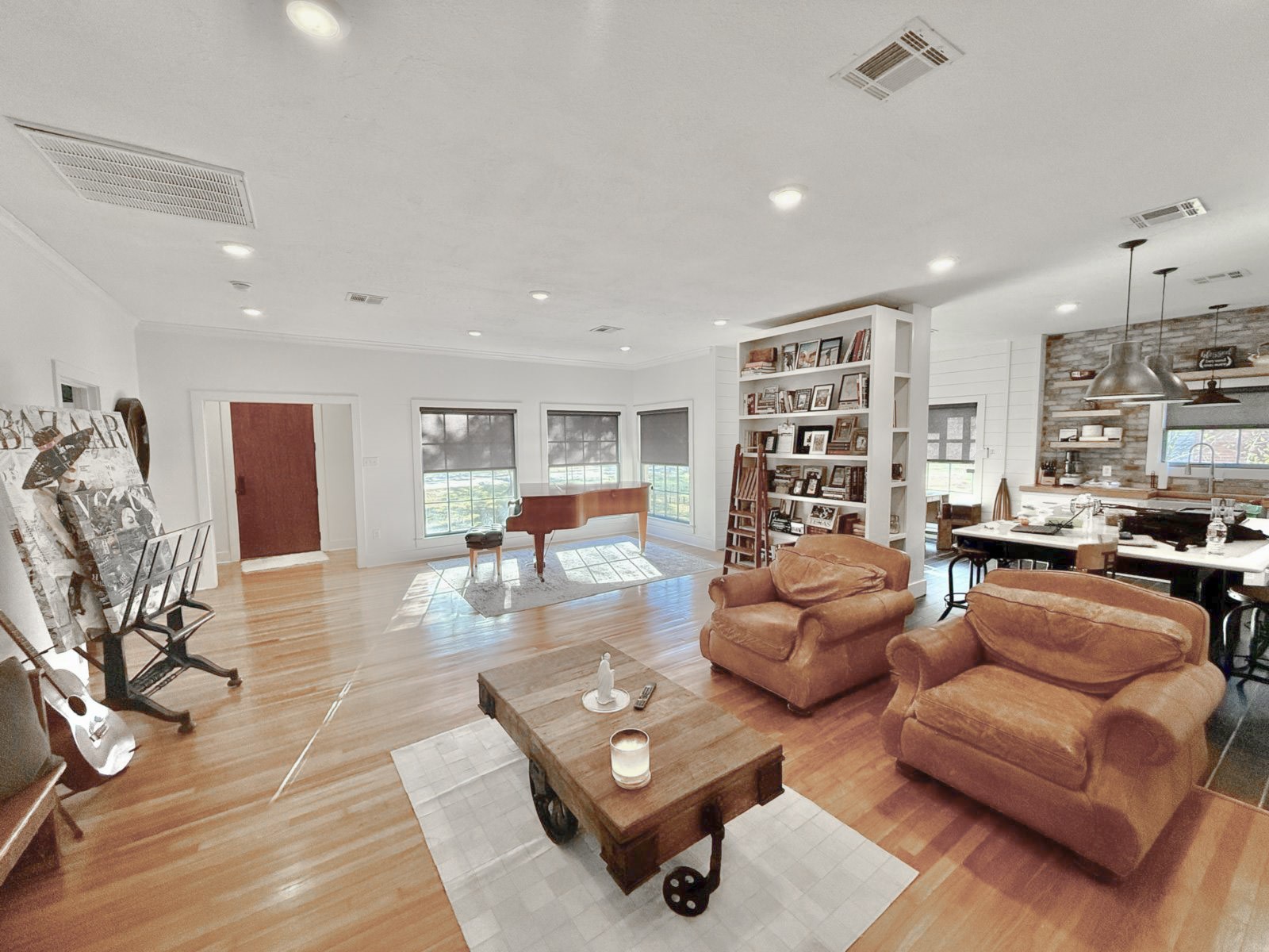 107 Pershing Avenue Property Photo 14