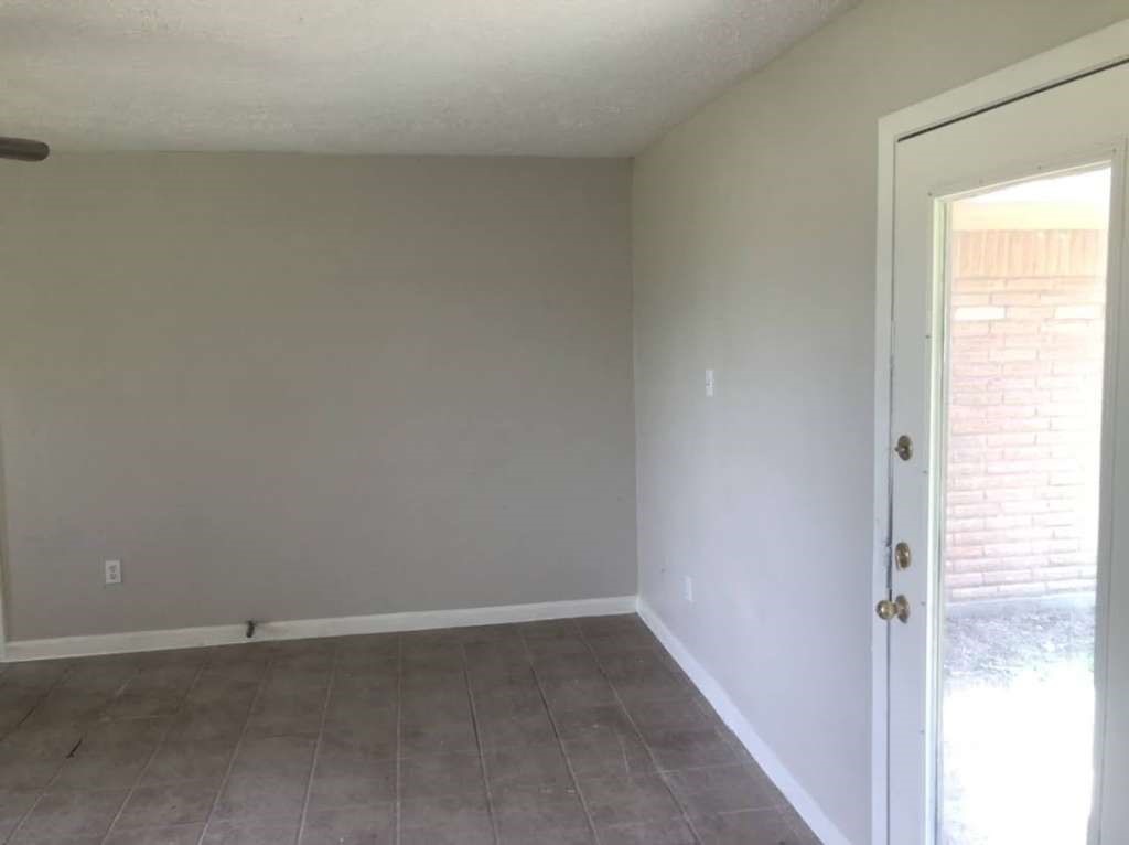 306 Tennyson Street Property Photo 10