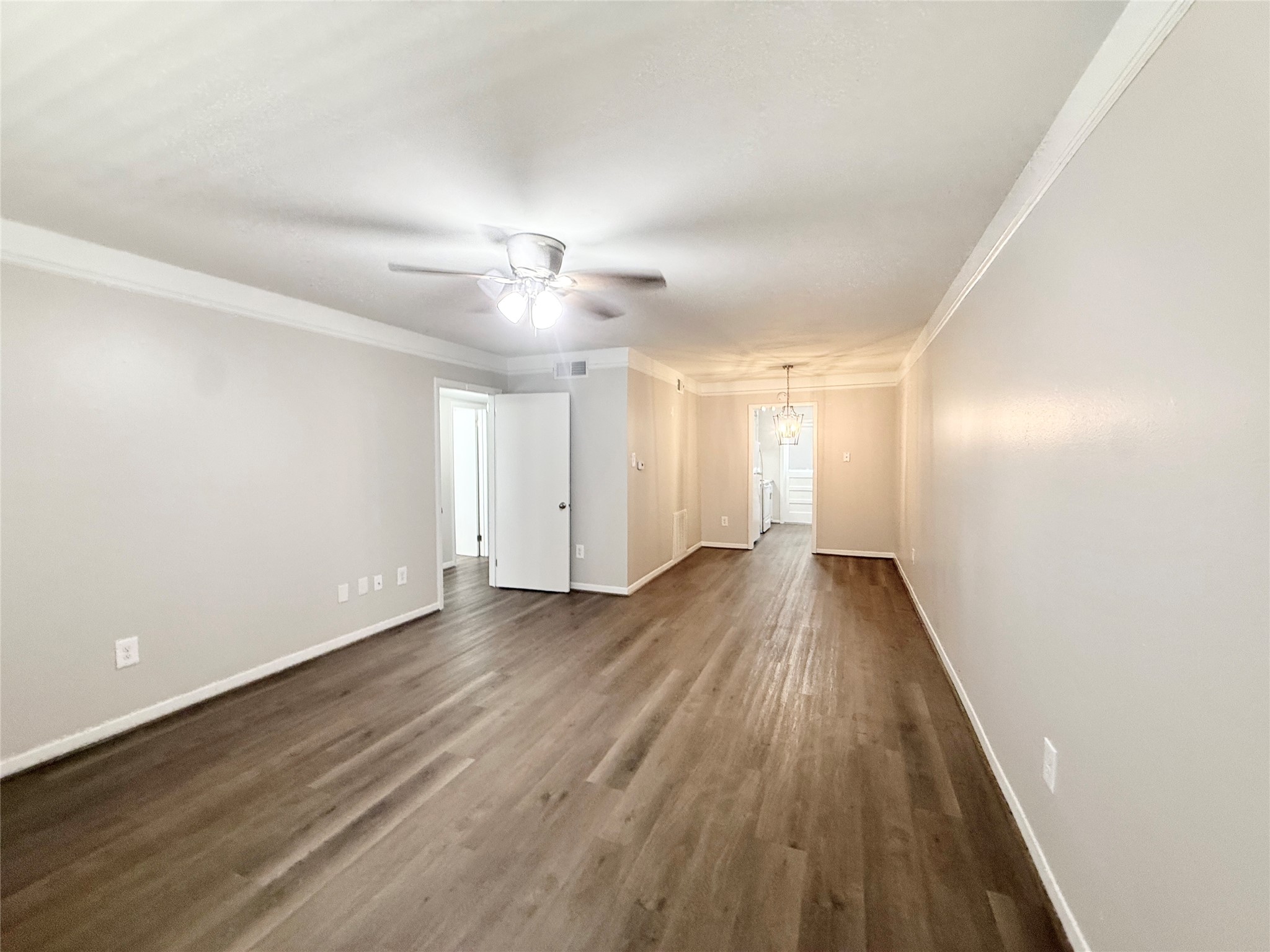 500 Willow Drive B6 Property Photo 3