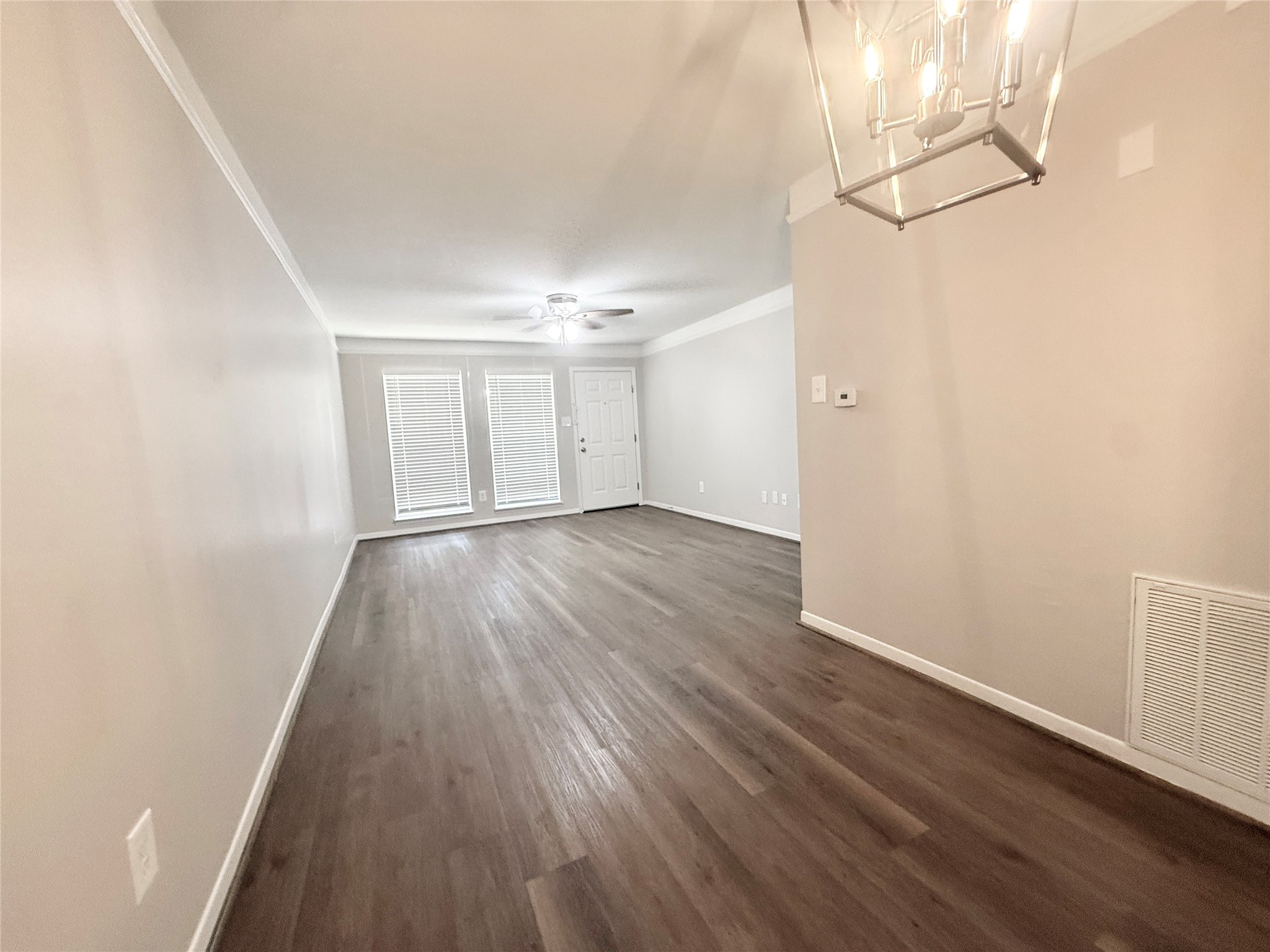 500 Willow Drive B6 Property Photo 4