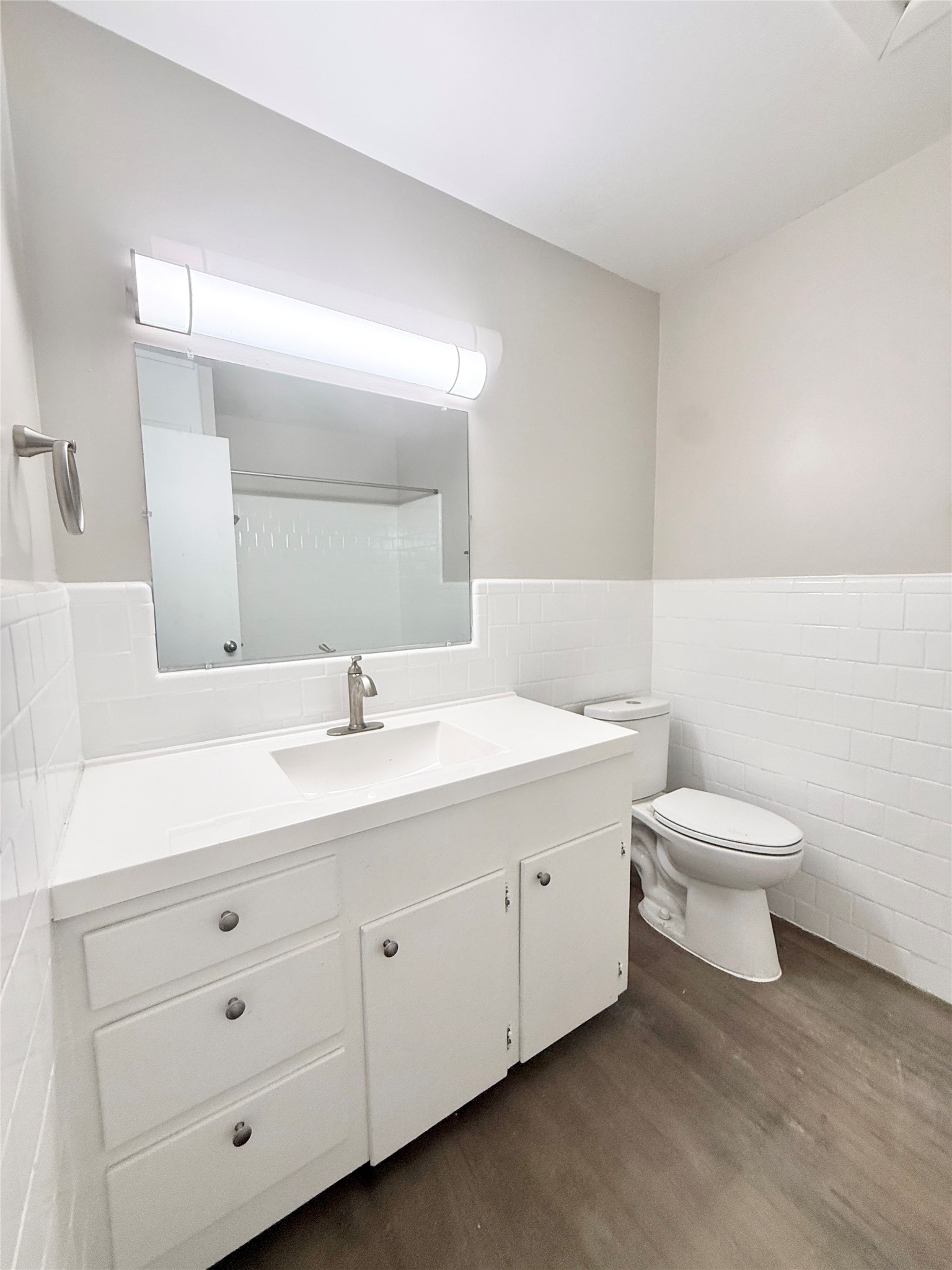 500 Willow Drive B6 Property Photo 12