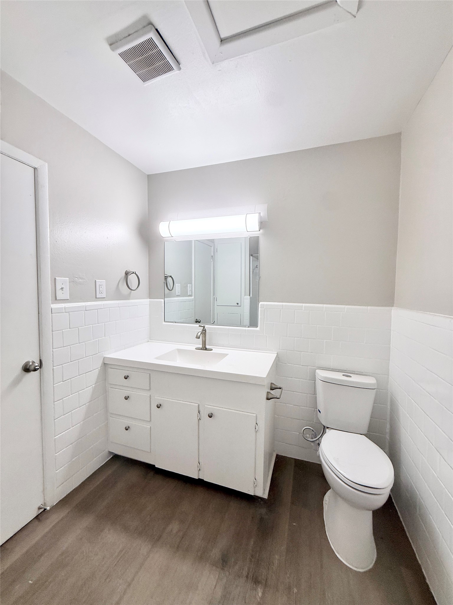 500 Willow Drive B6 Property Photo 14