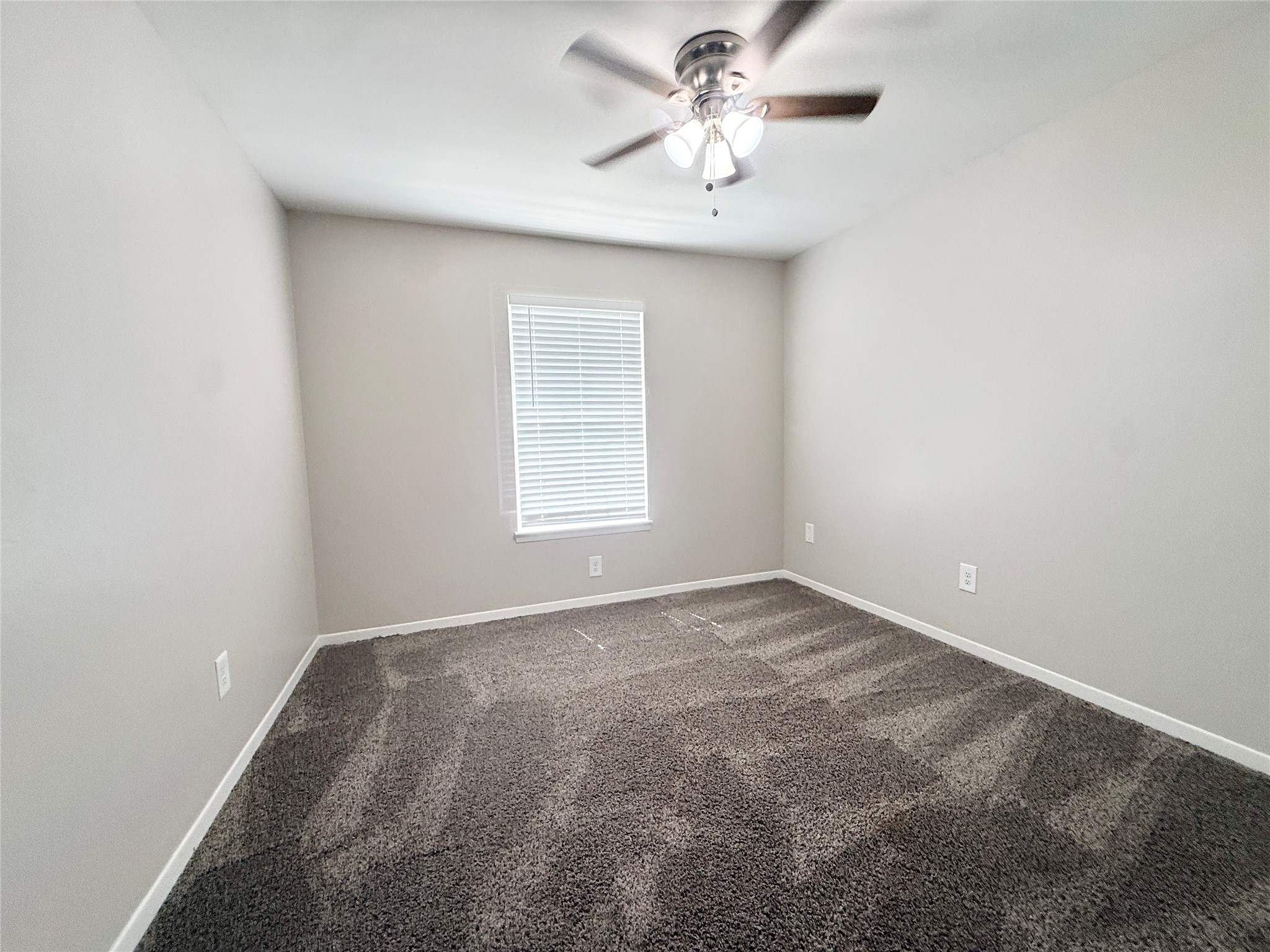 500 Willow Drive B6 Property Photo 15