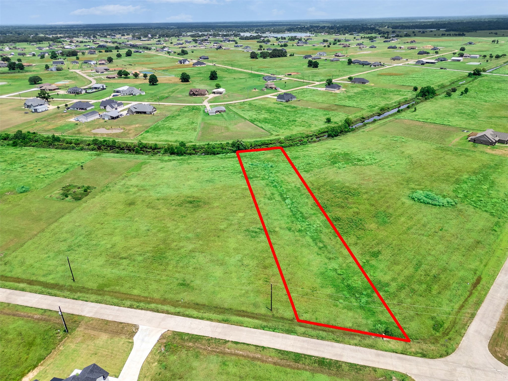 426 Chuckwagon Trail Property Photo 1