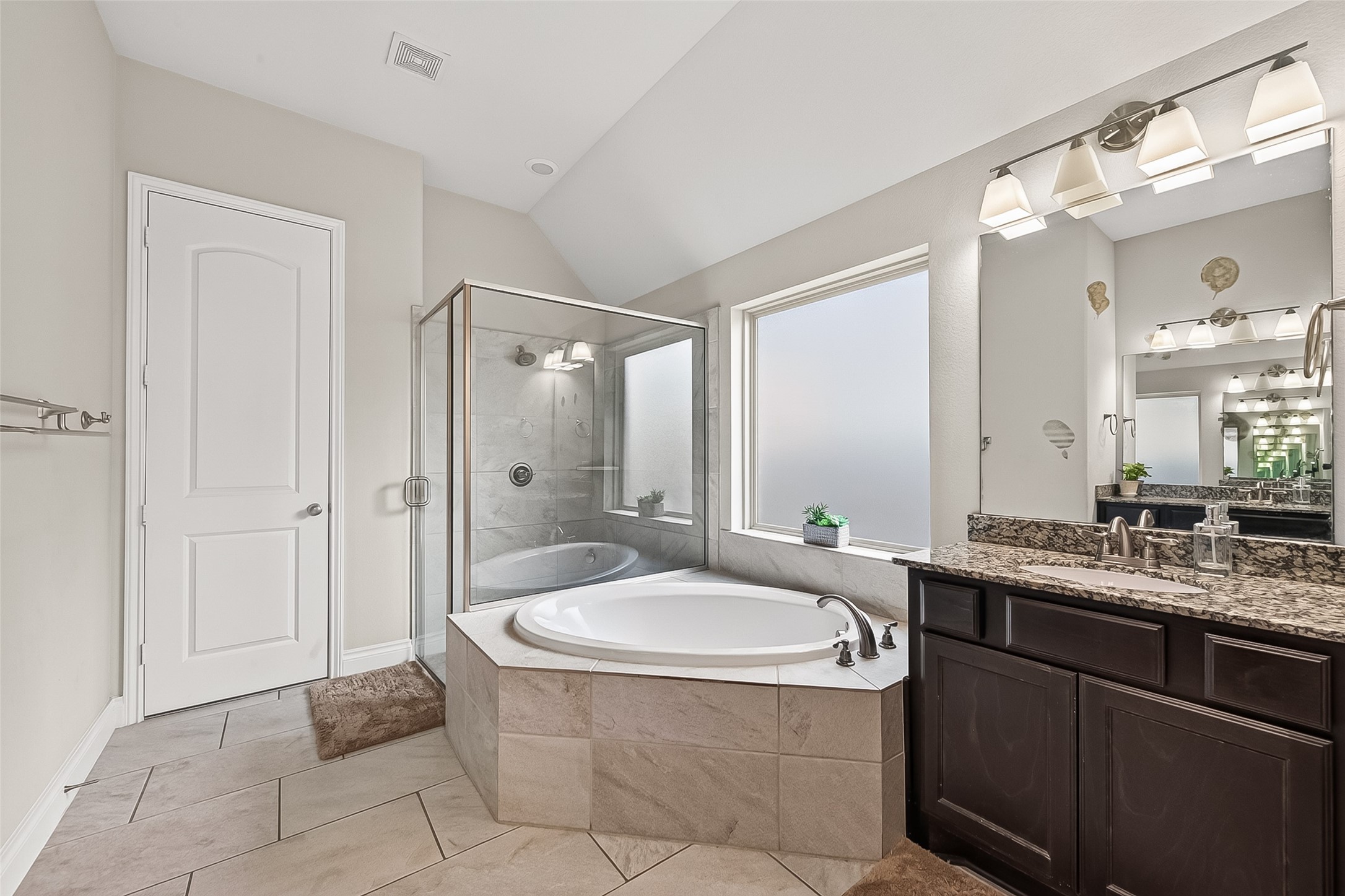 23619 Kingston Ridge Way Property Photo 42