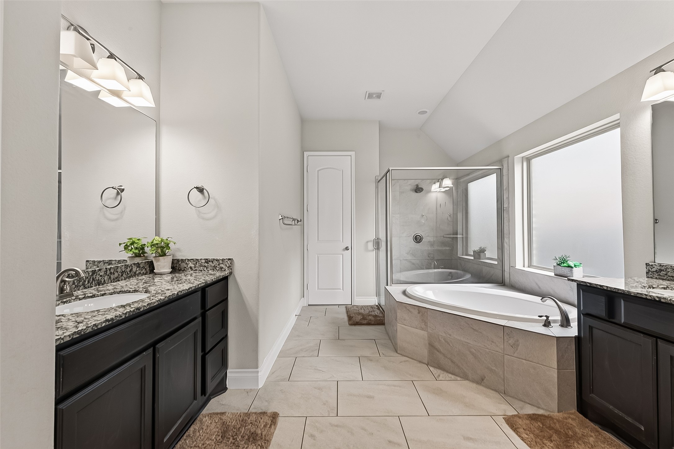 23619 Kingston Ridge Way Property Photo 47