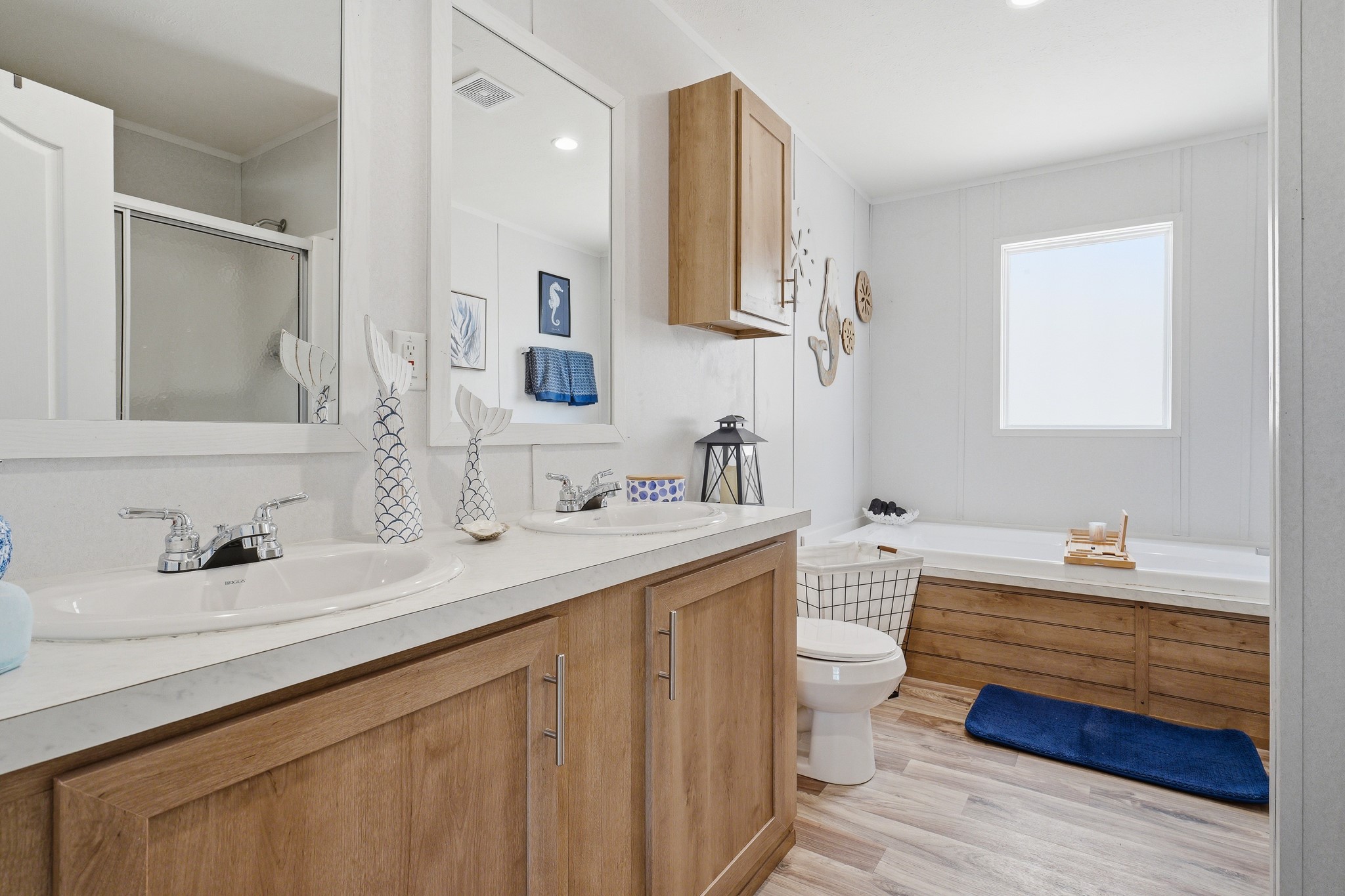 867 Rowe Street Property Photo 19