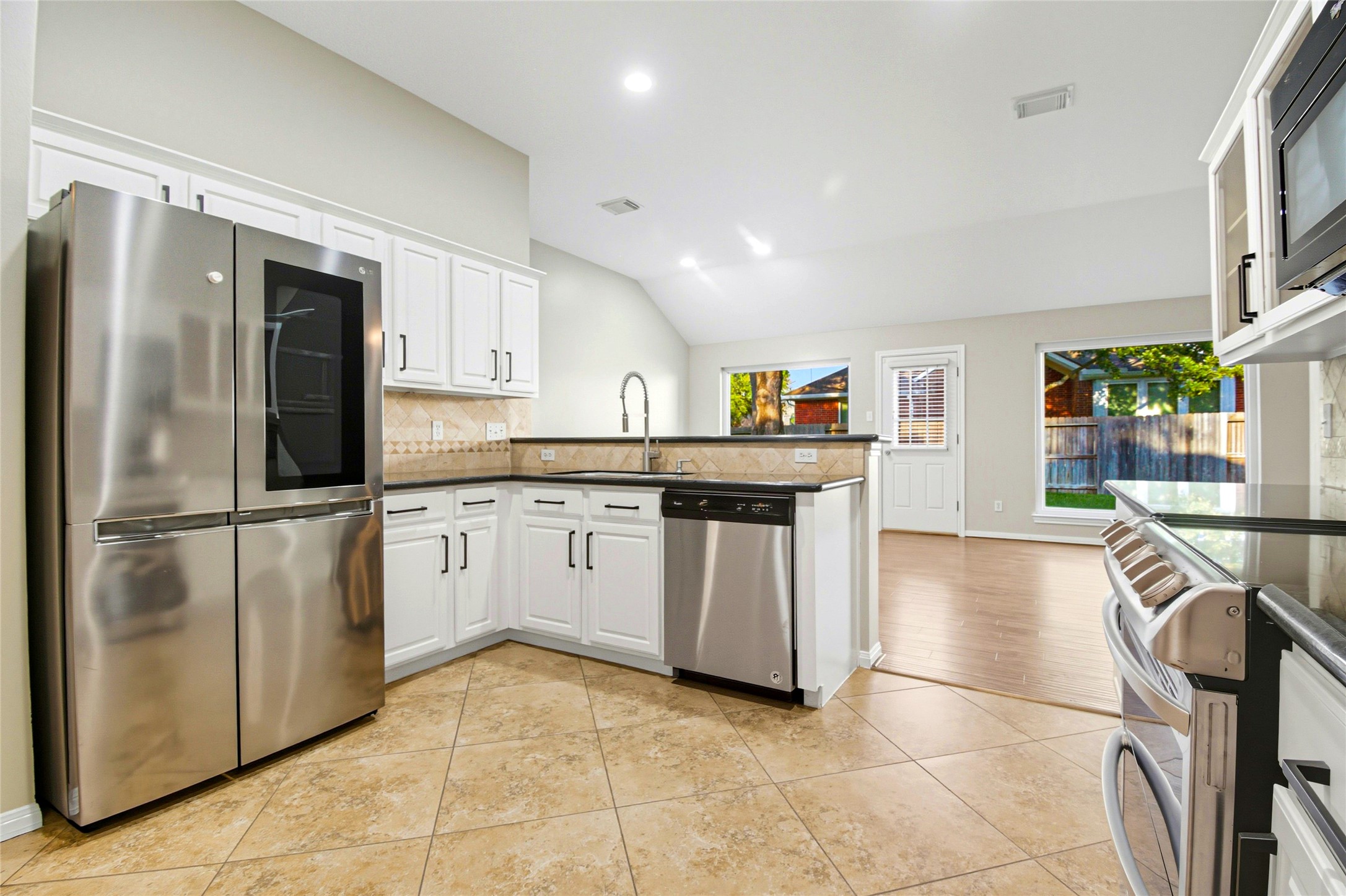 15522 Valley Plum Court Property Photo 8