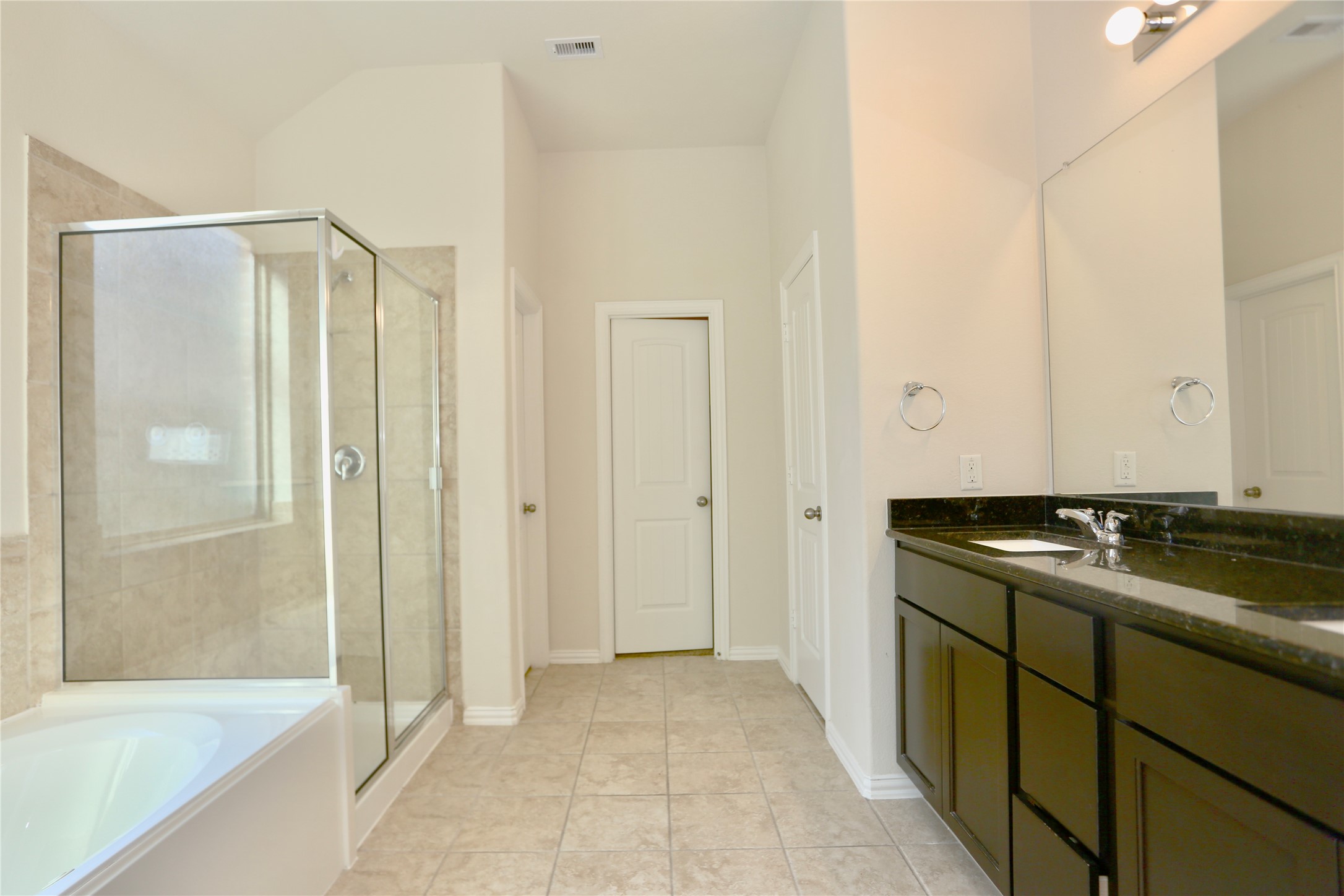 24339 Goodwin Drive Property Photo 14