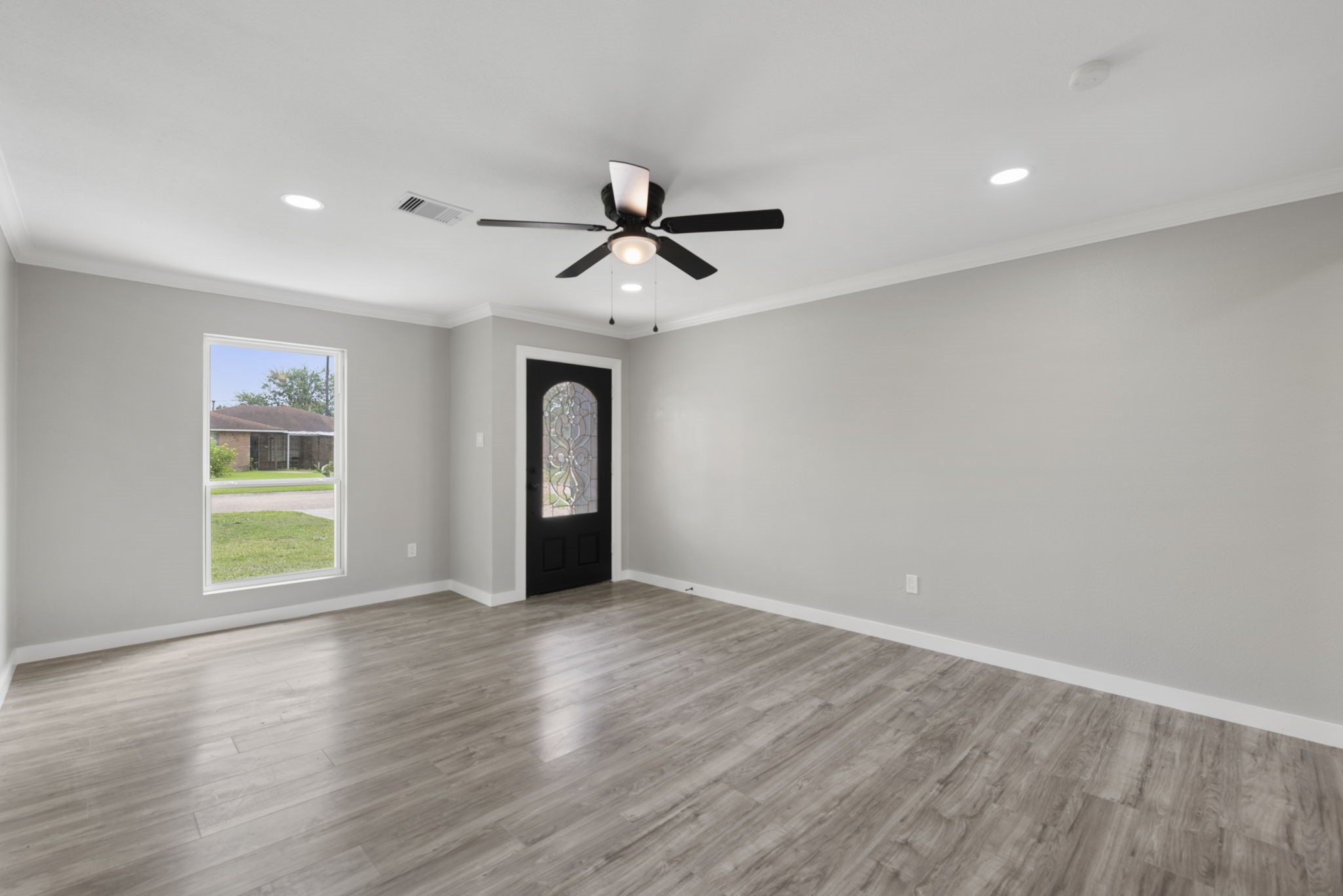 202 Harold Lane Property Photo 8