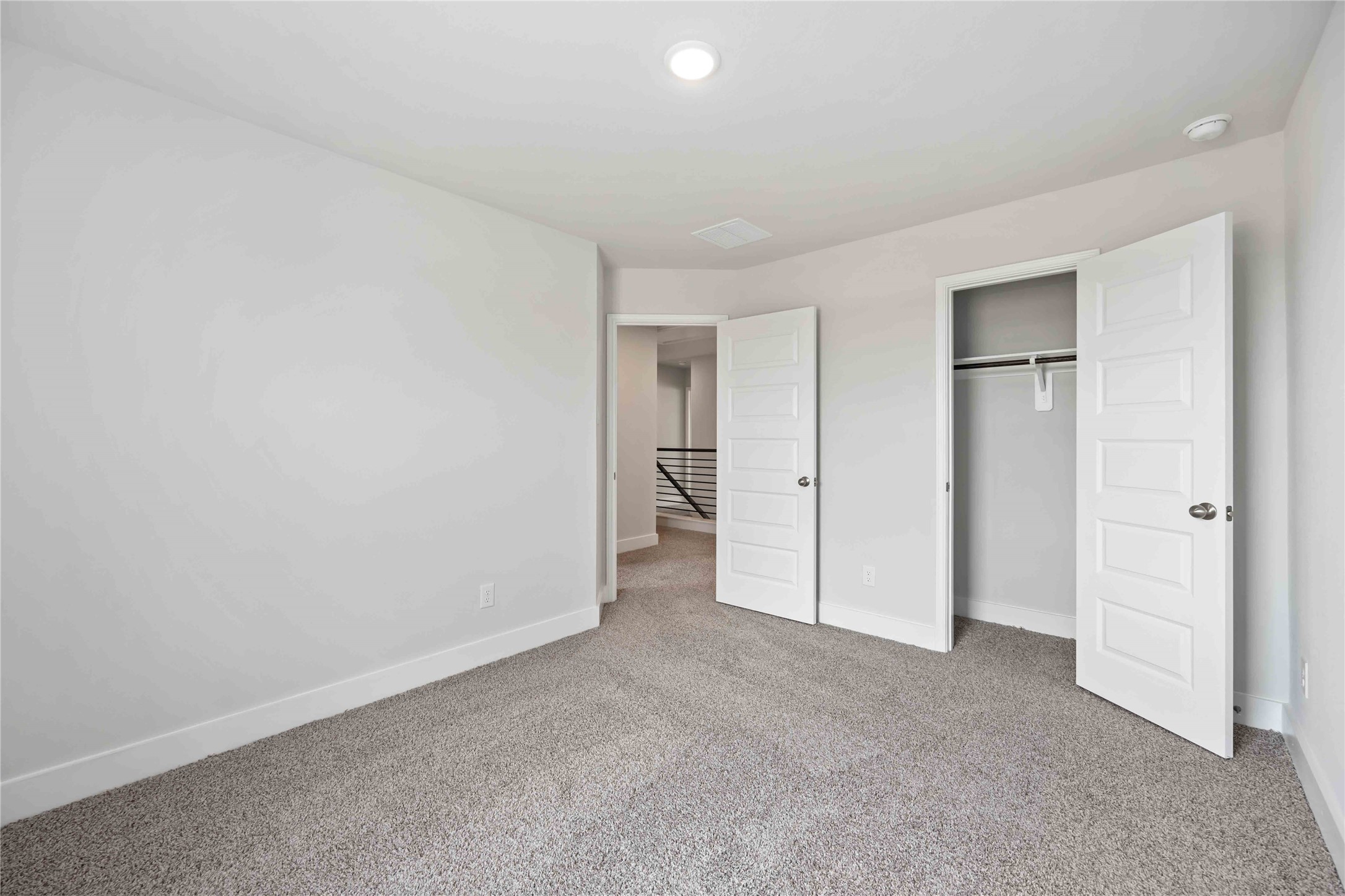 13218 Opera Drive Property Photo 15