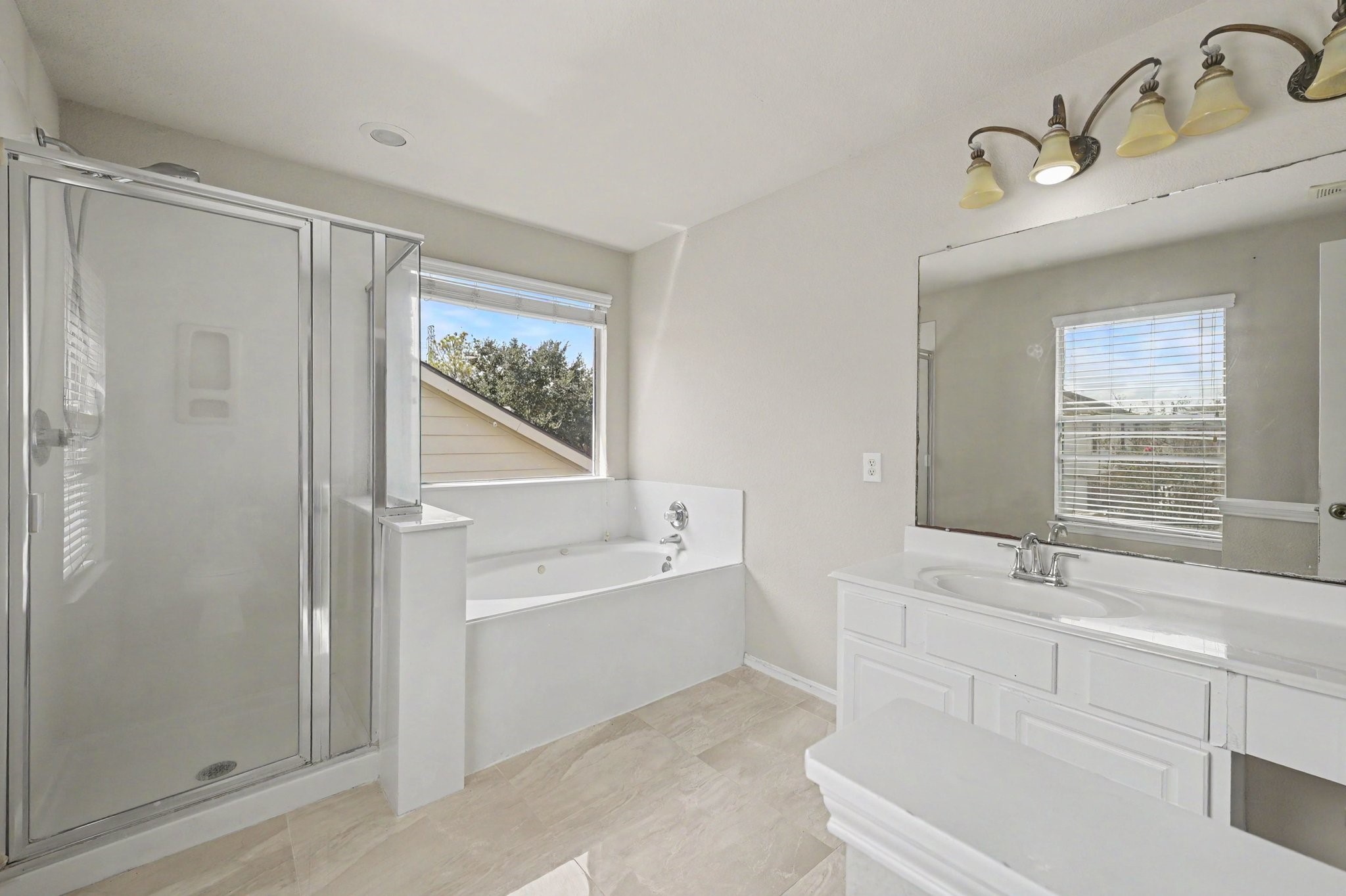 9507 Tolken Way Property Photo 24