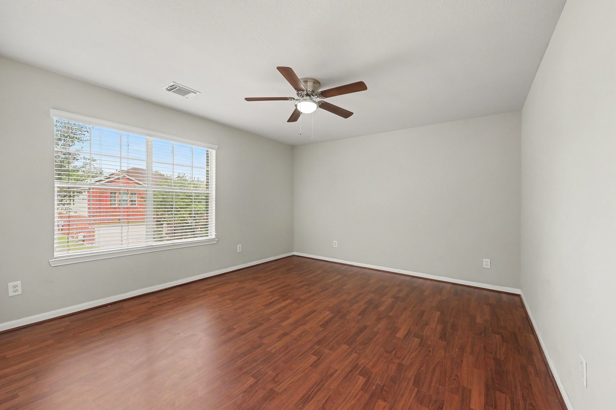 9507 Tolken Way Property Photo 25