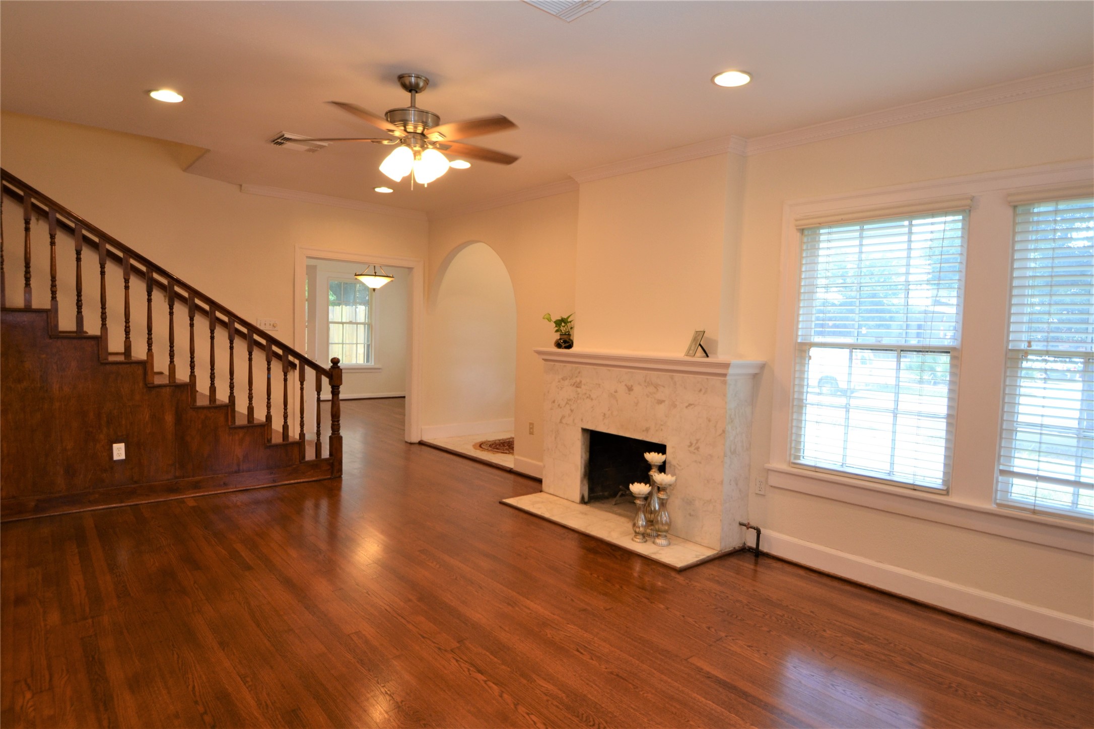 2135 Bissonnet Street Property Photo 6