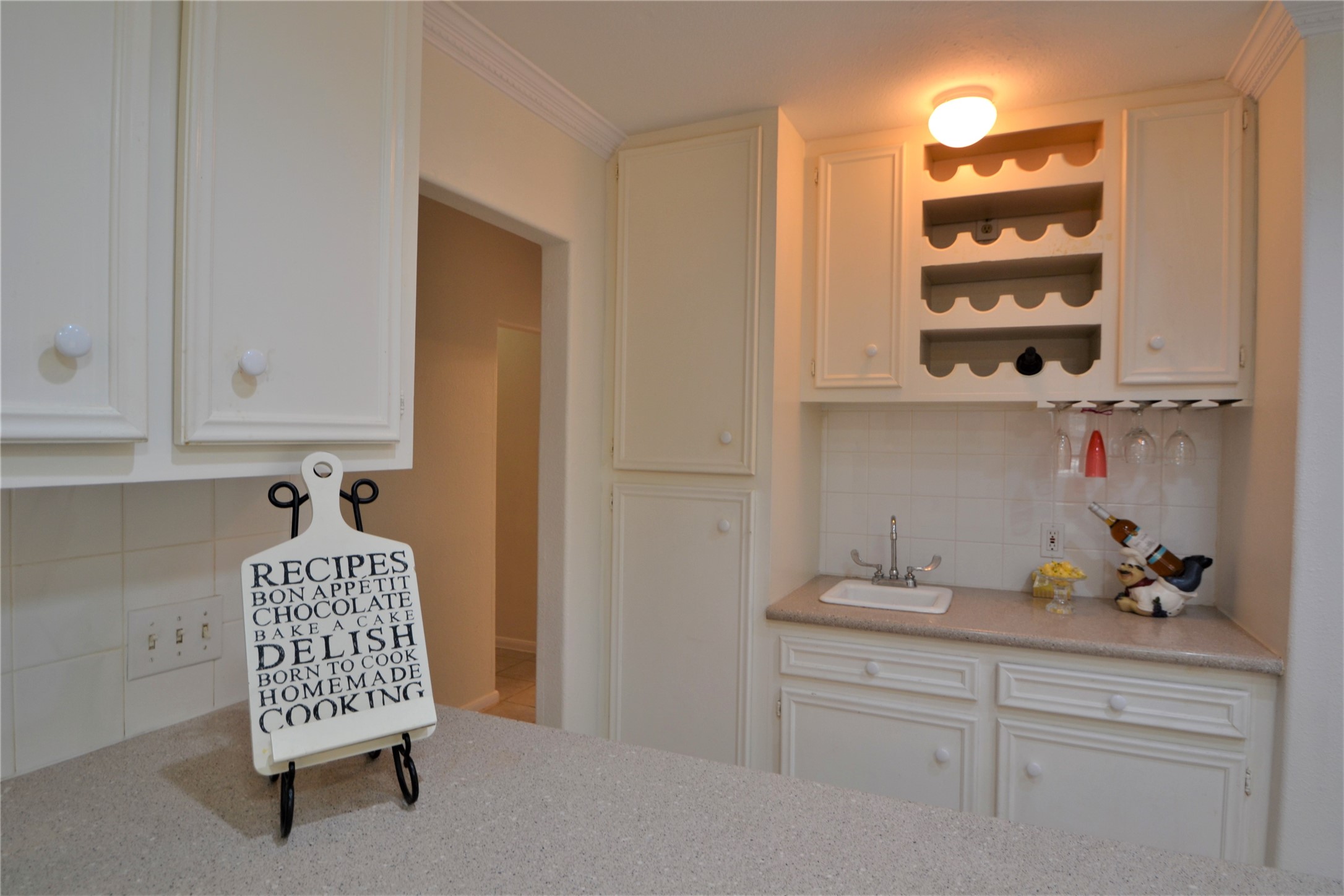 2135 Bissonnet Street Property Photo 19