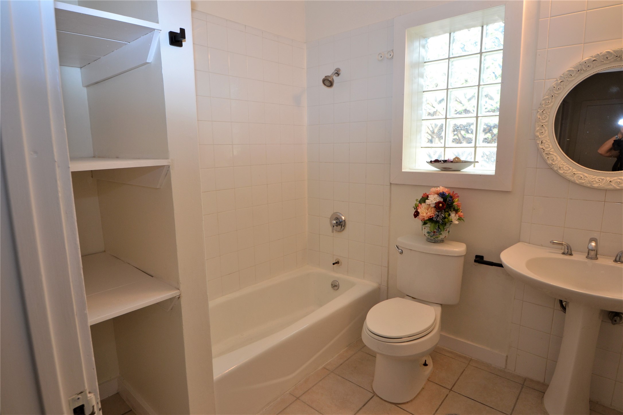 2135 Bissonnet Street Property Photo 23
