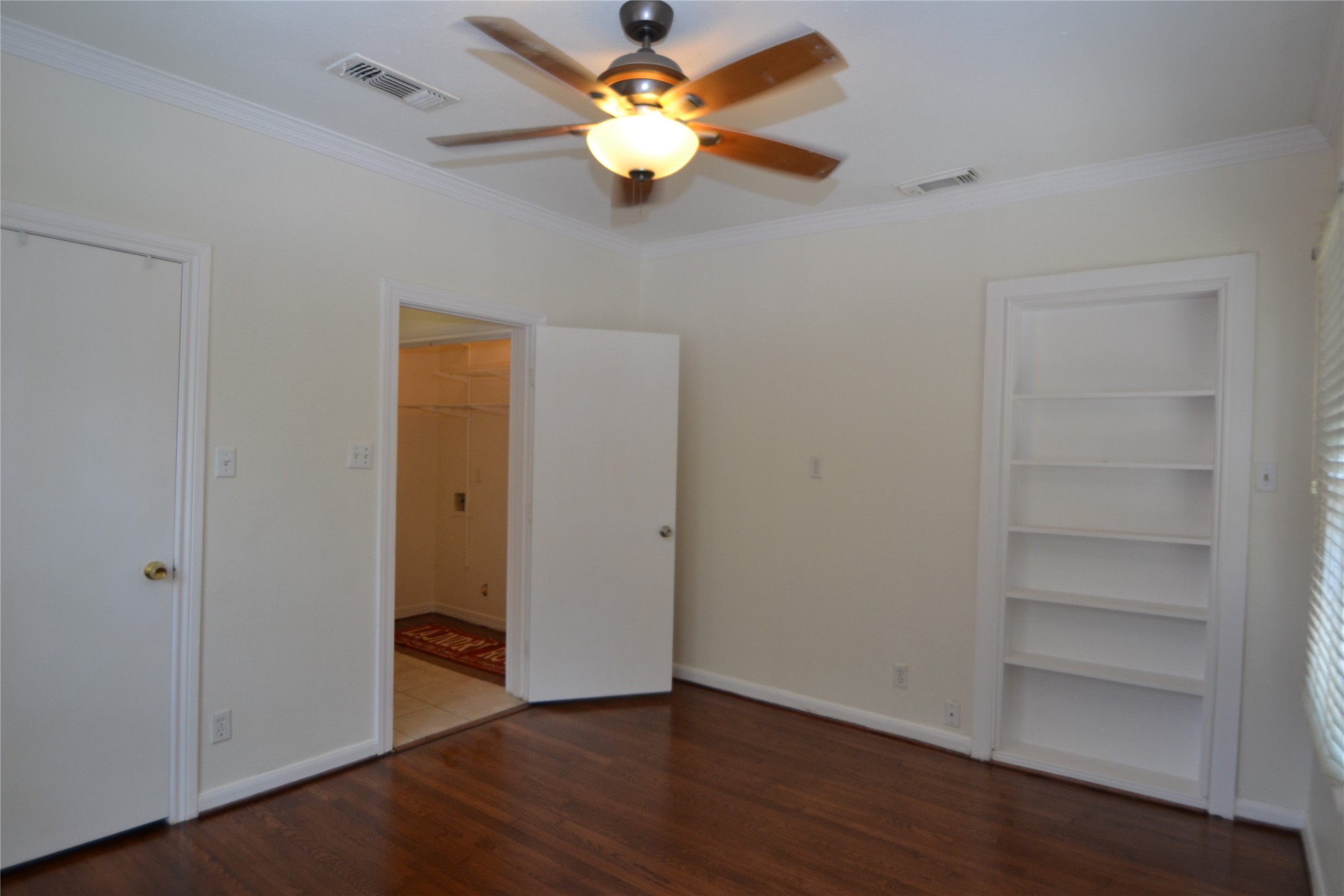 2135 Bissonnet Street Property Photo 39