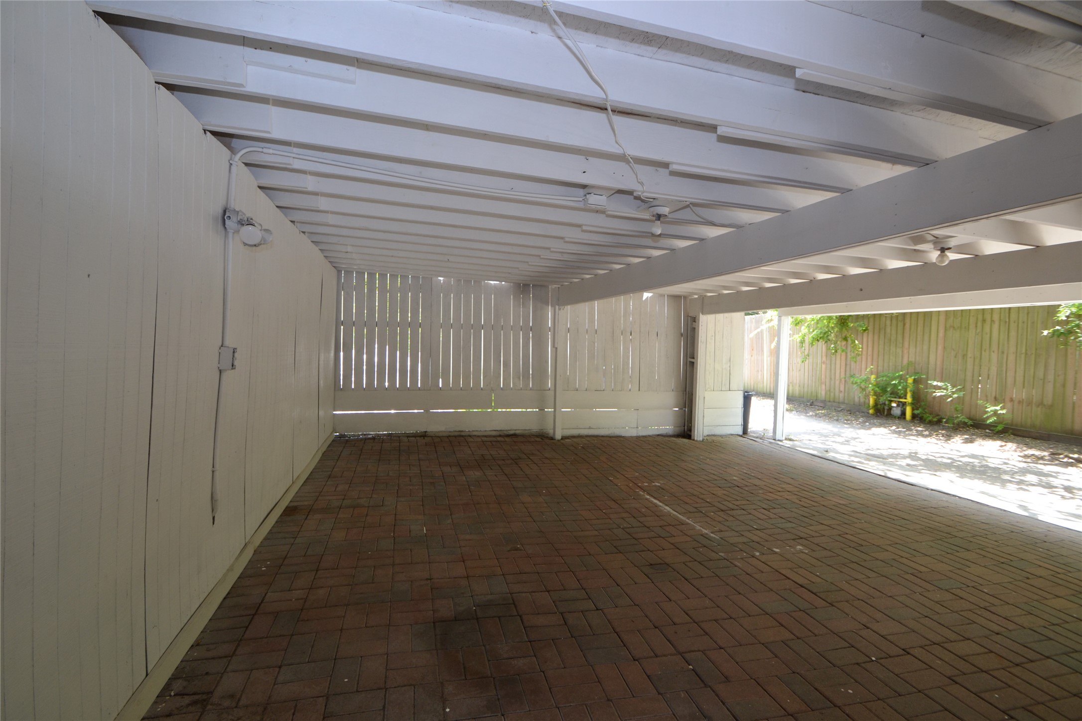2135 Bissonnet Street Property Photo 44