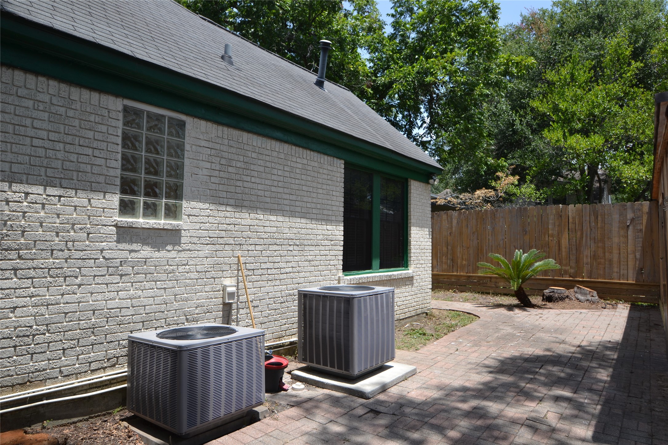 2135 Bissonnet Street Property Photo 46